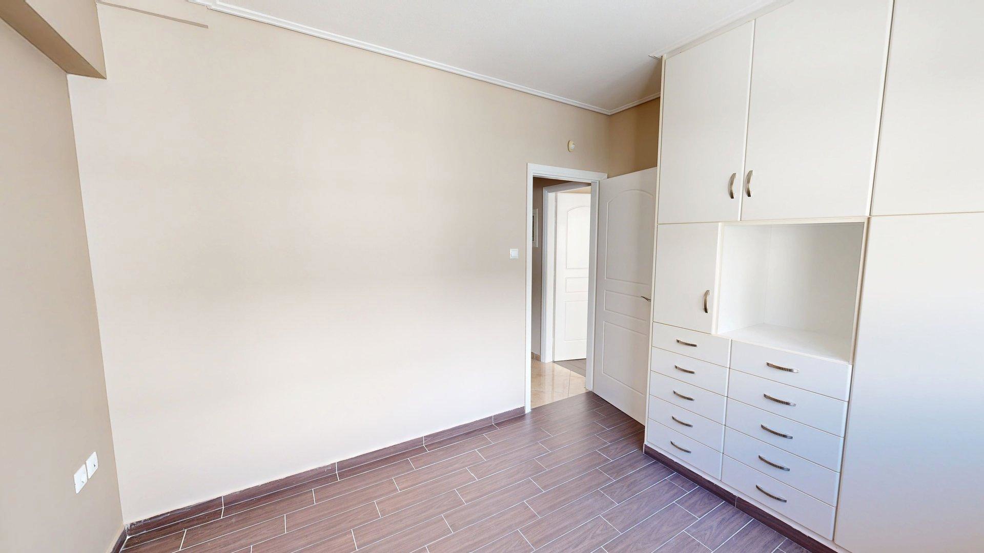 Gallery image 10