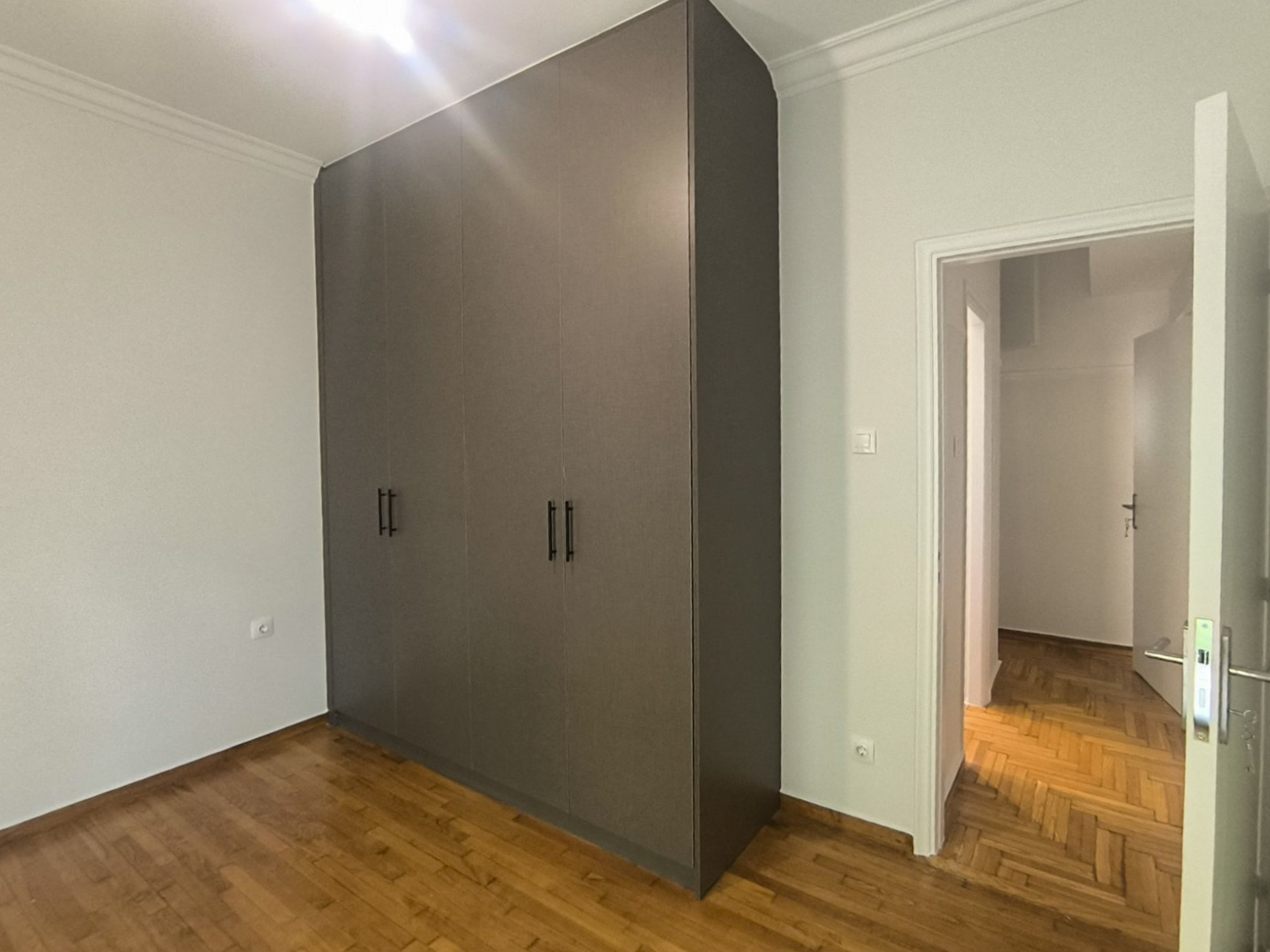 Gallery image 10