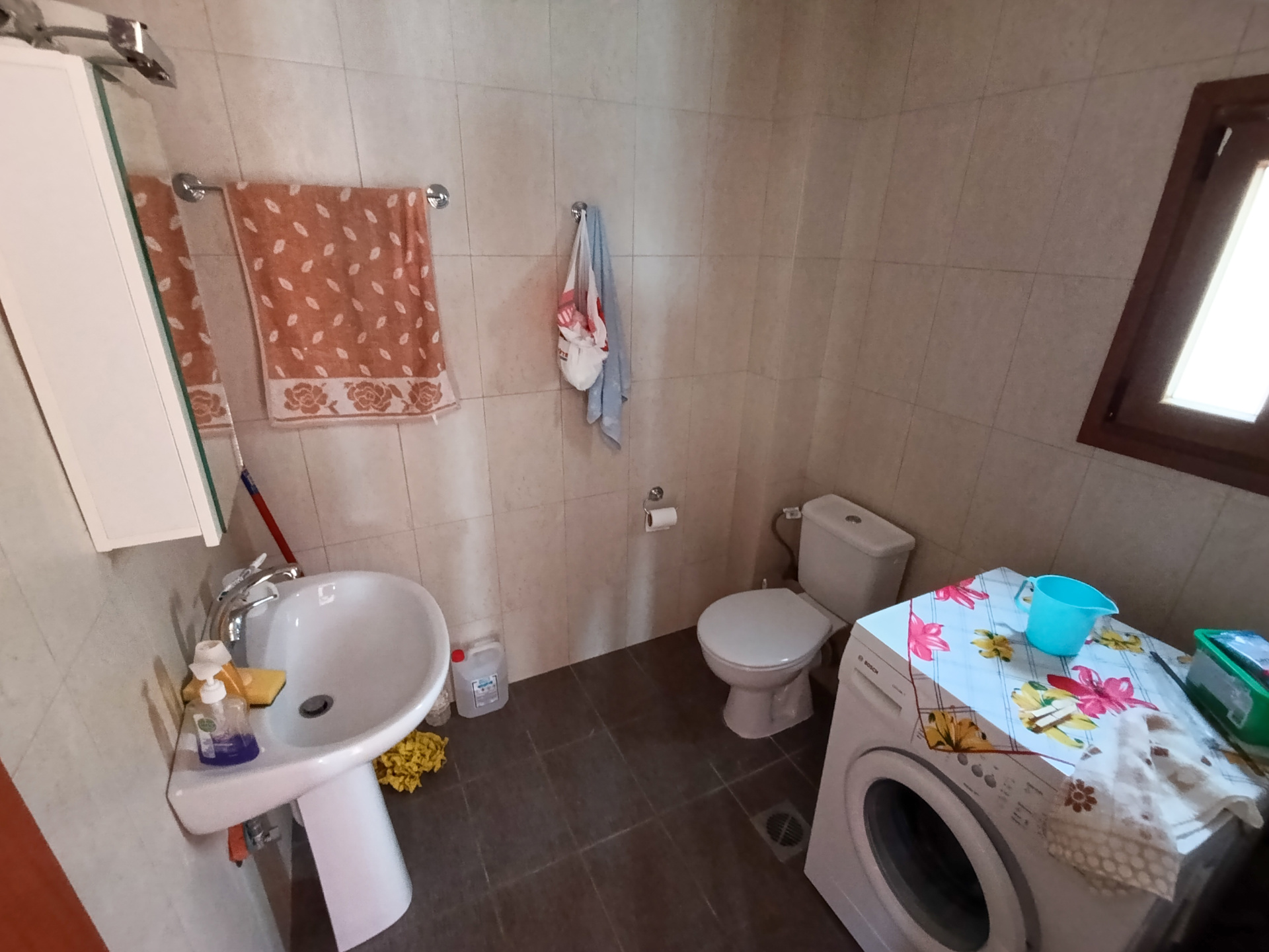 Gallery image 12
