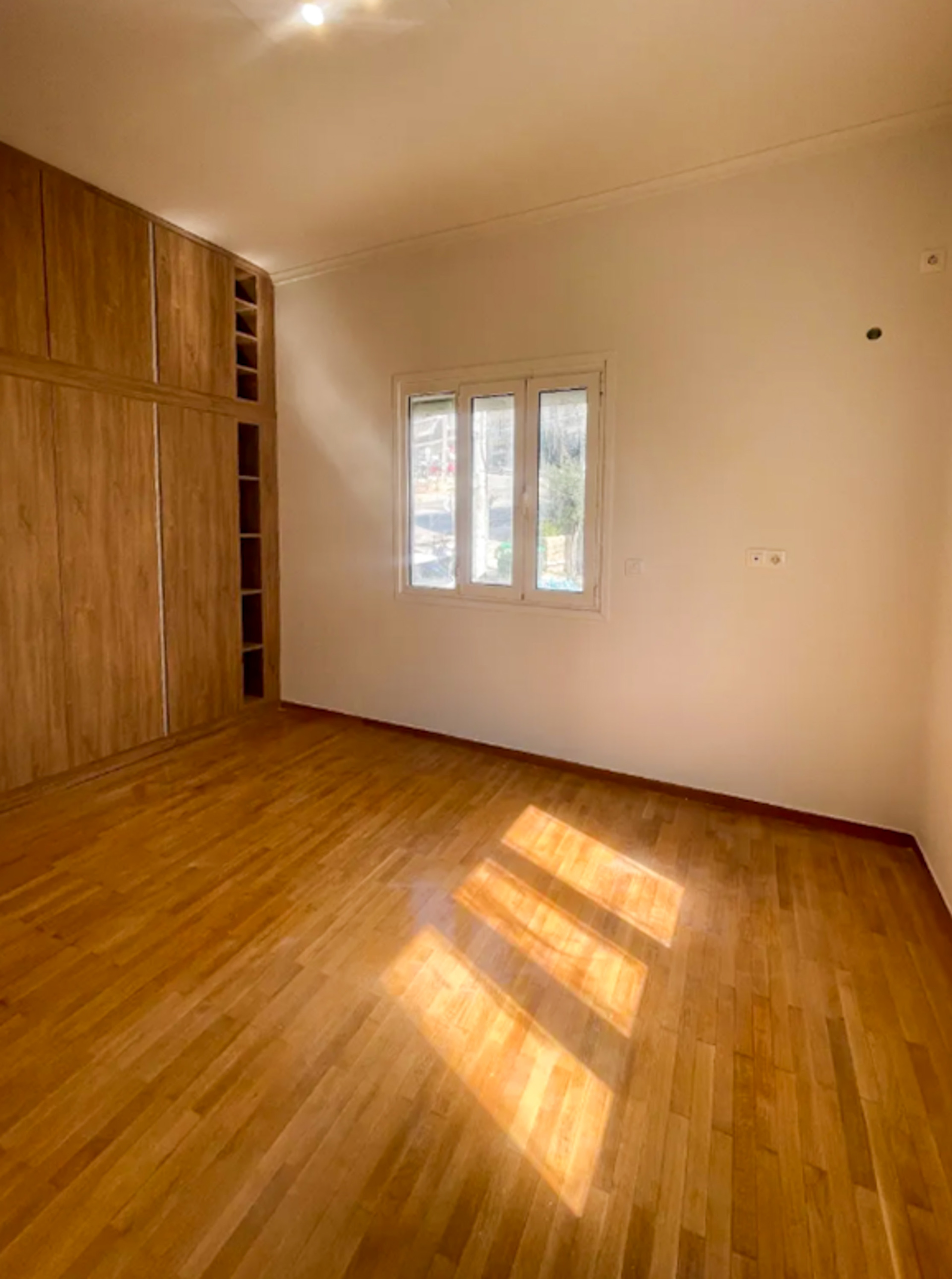 Gallery image 7