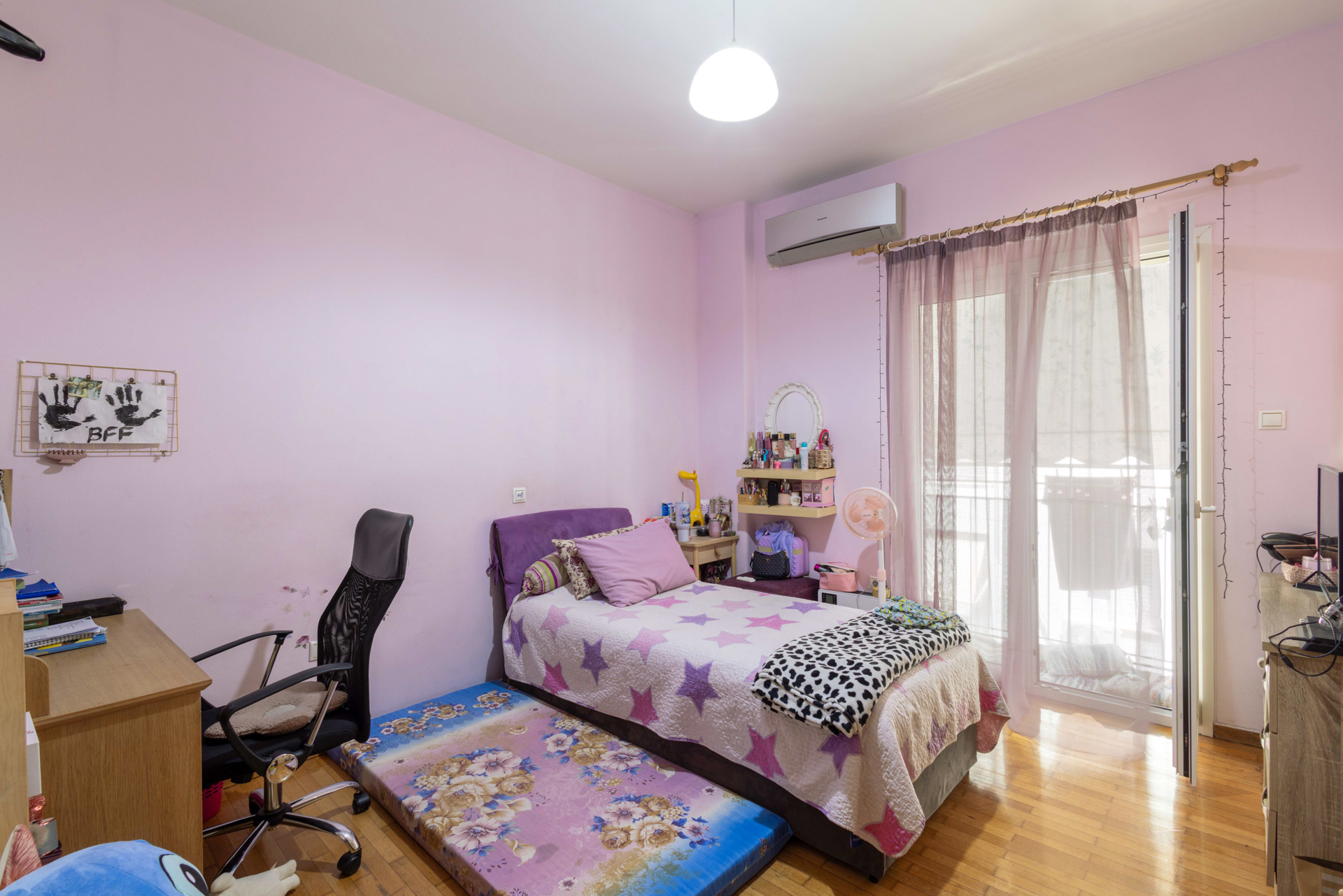 Gallery image 20