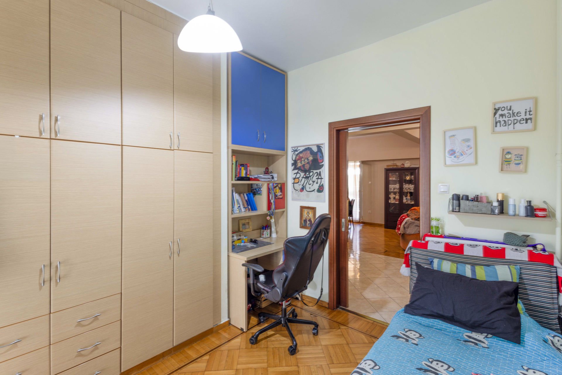 Gallery image 12