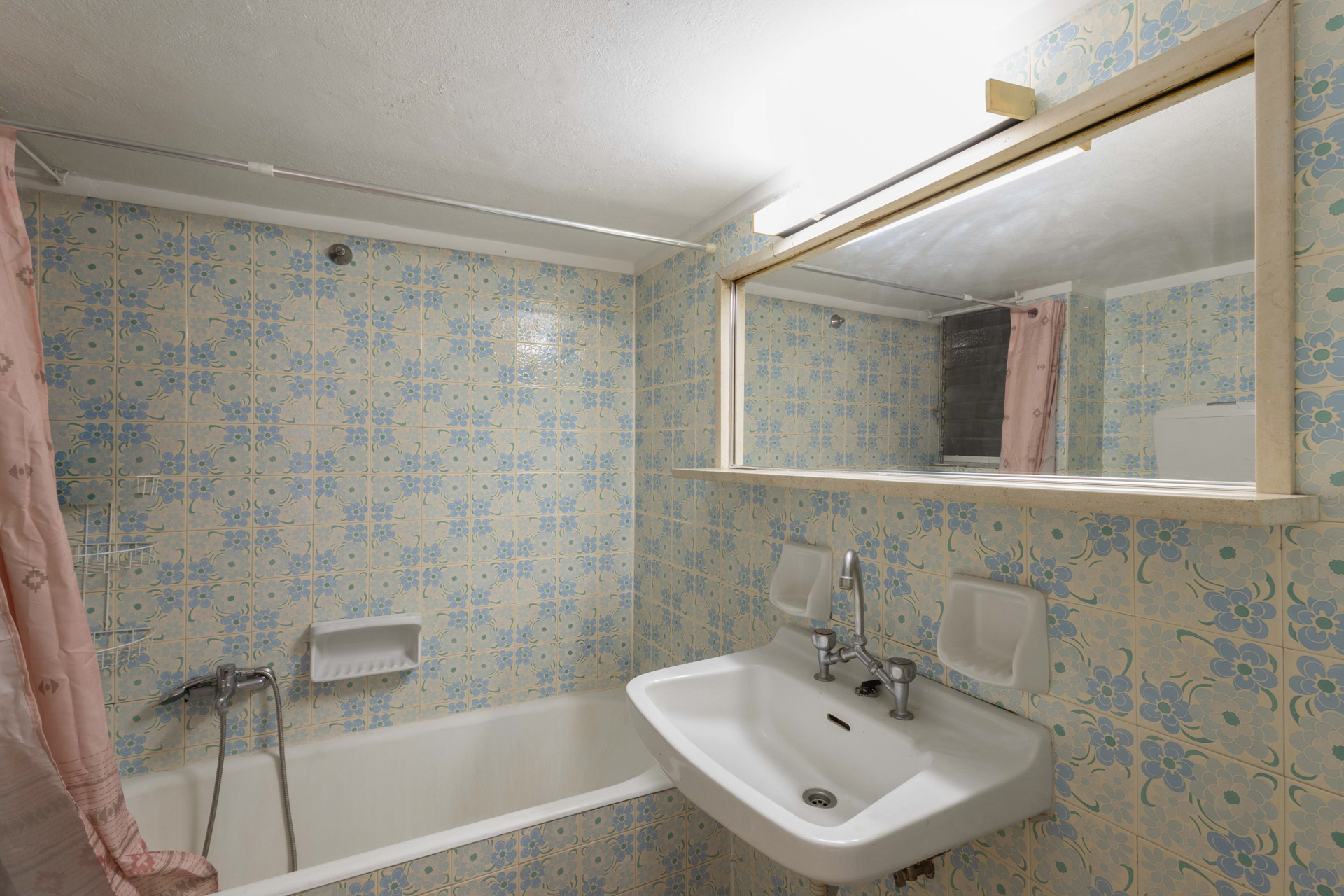 Gallery image 13