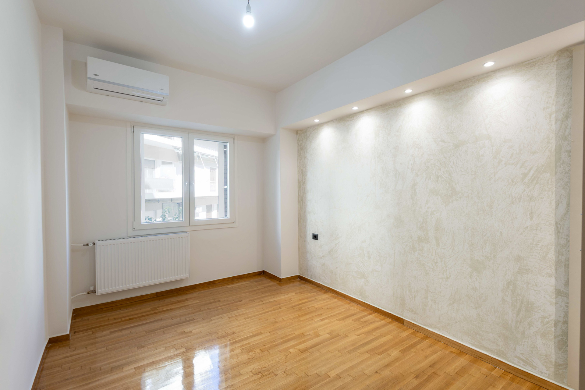 Gallery image 10