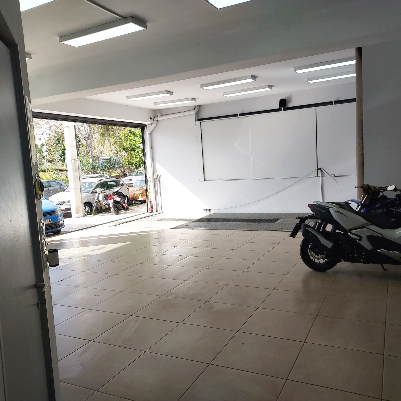 Gallery image 10