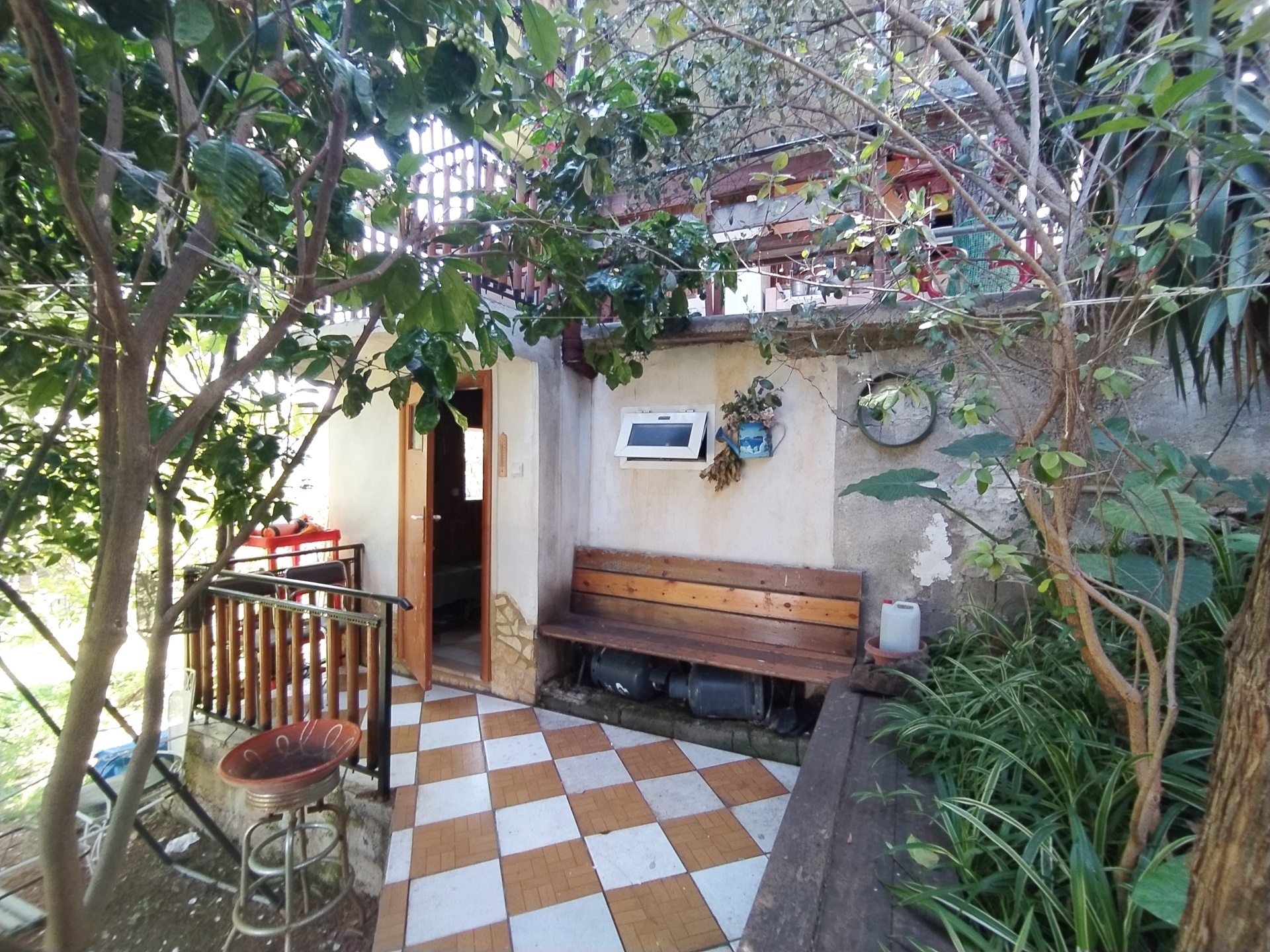 Gallery image 9