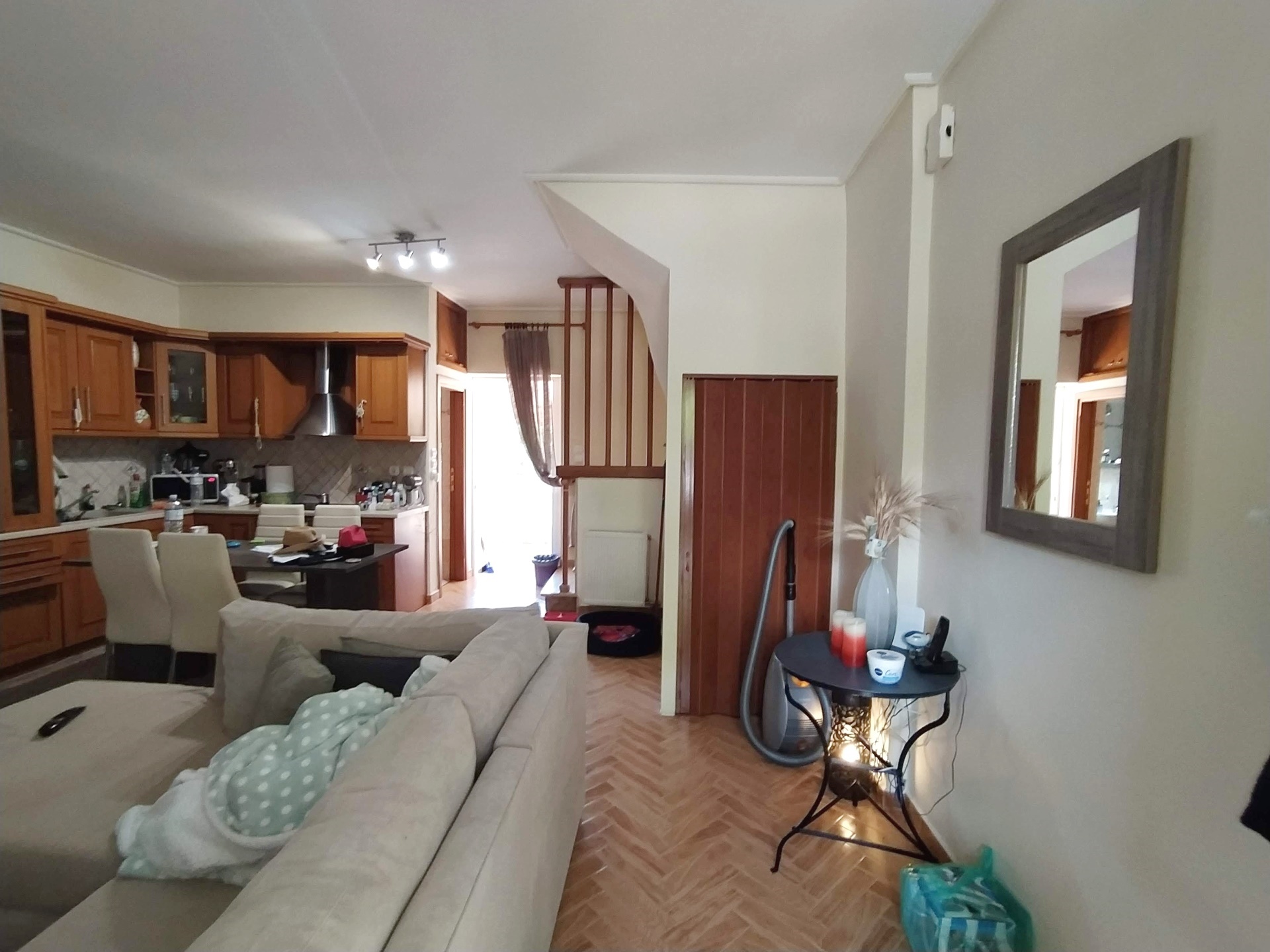 Gallery image 10