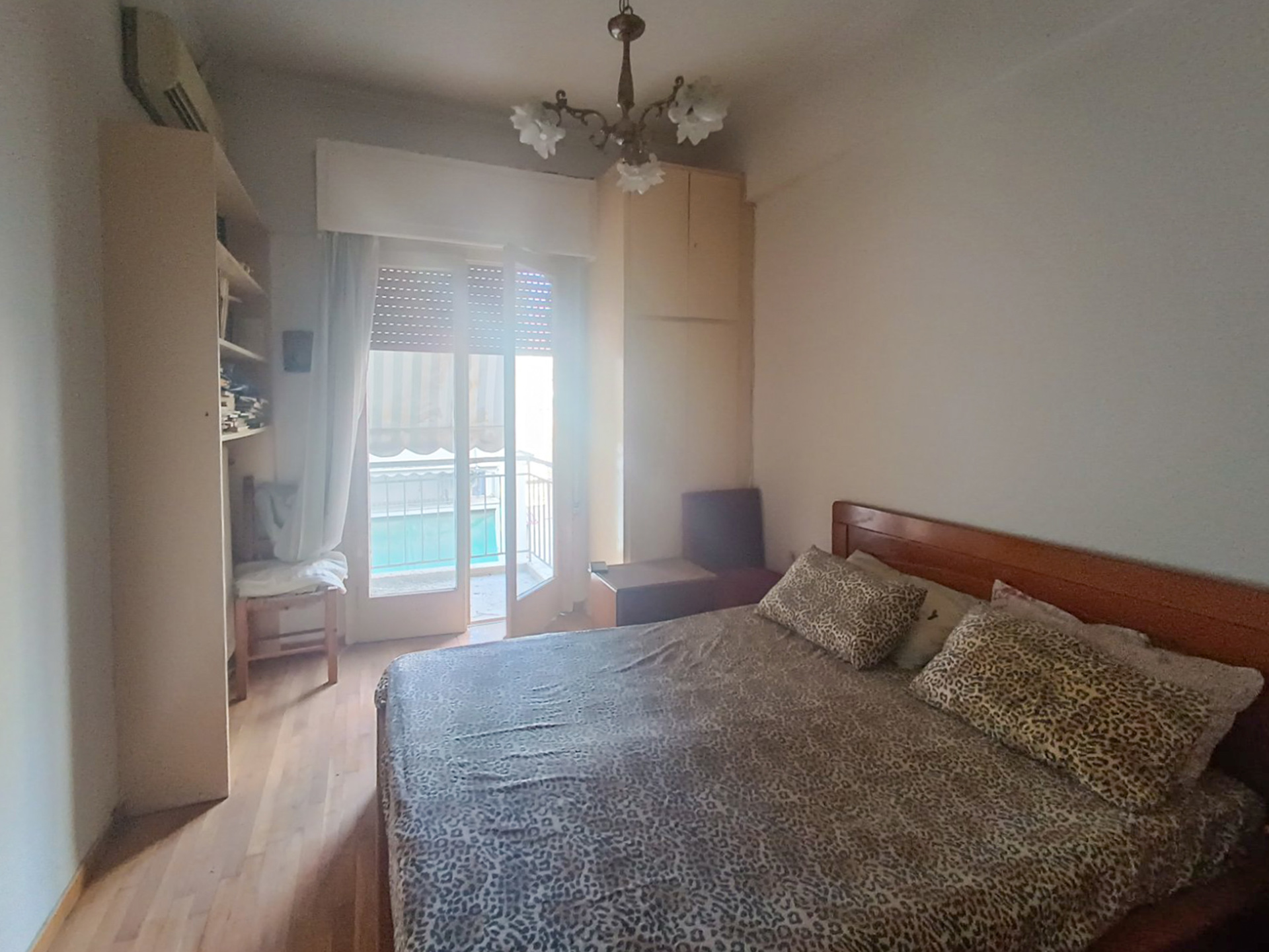 Gallery image 12