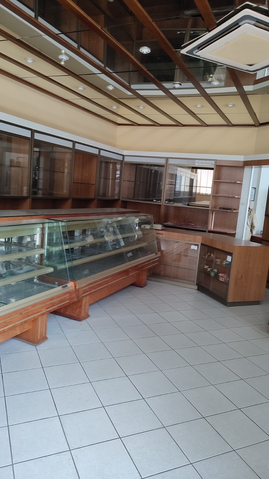 Gallery image 2