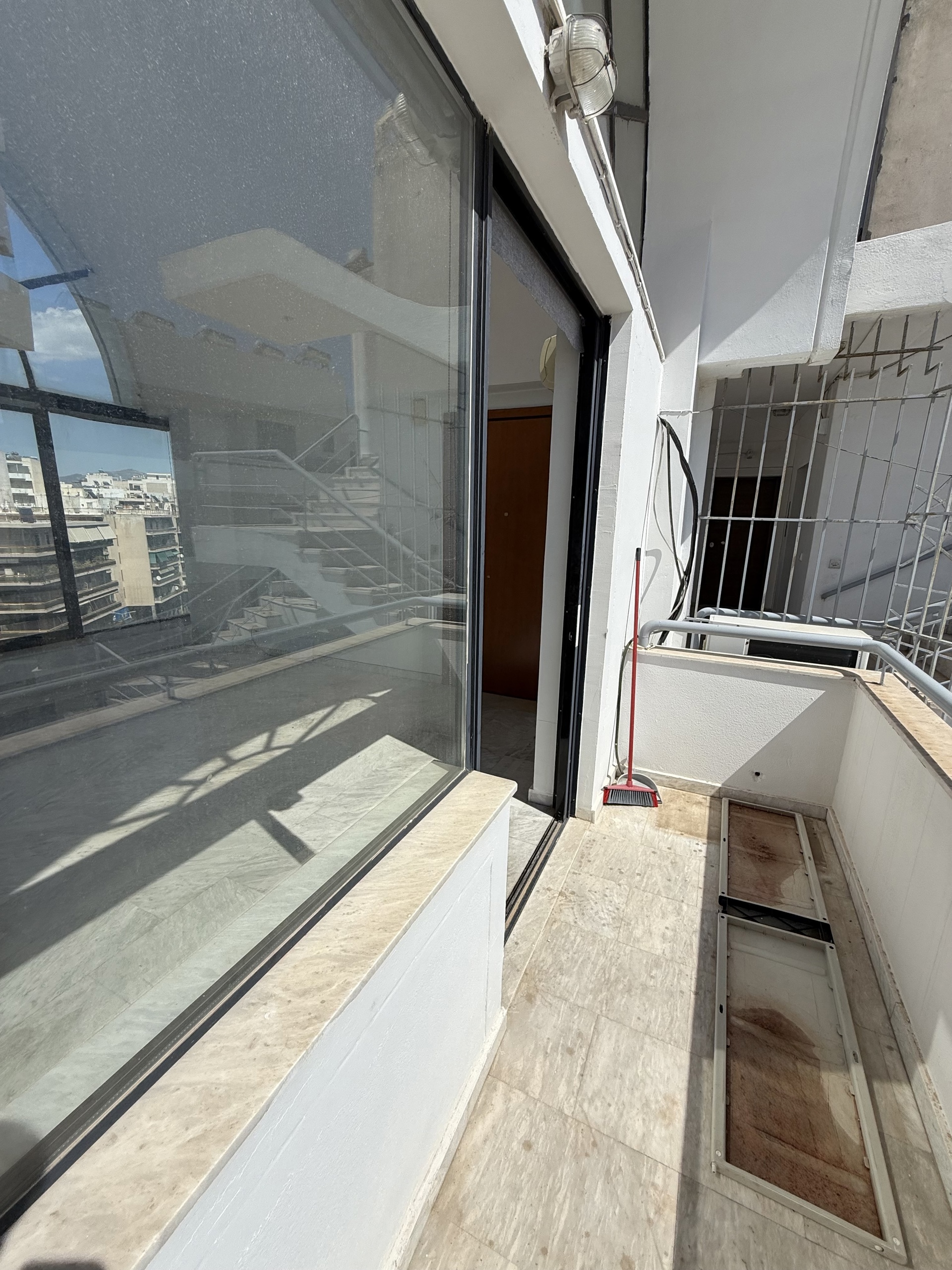 Gallery image 11