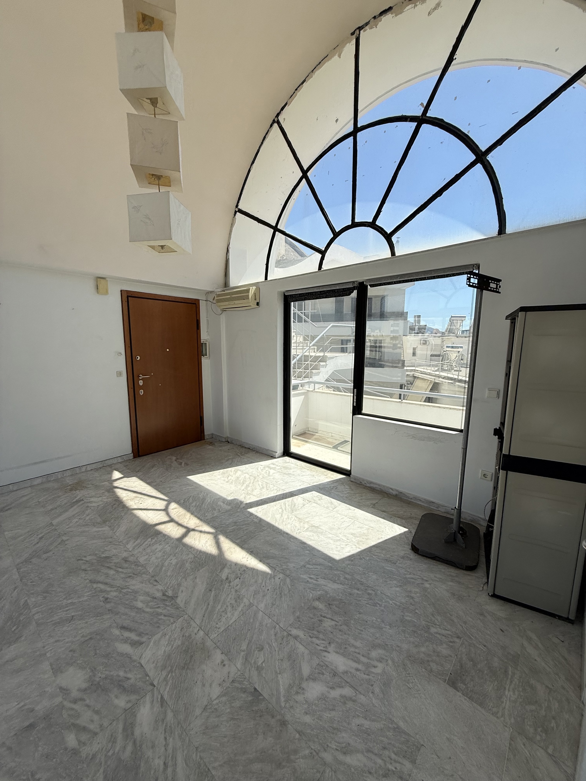 Gallery image 6