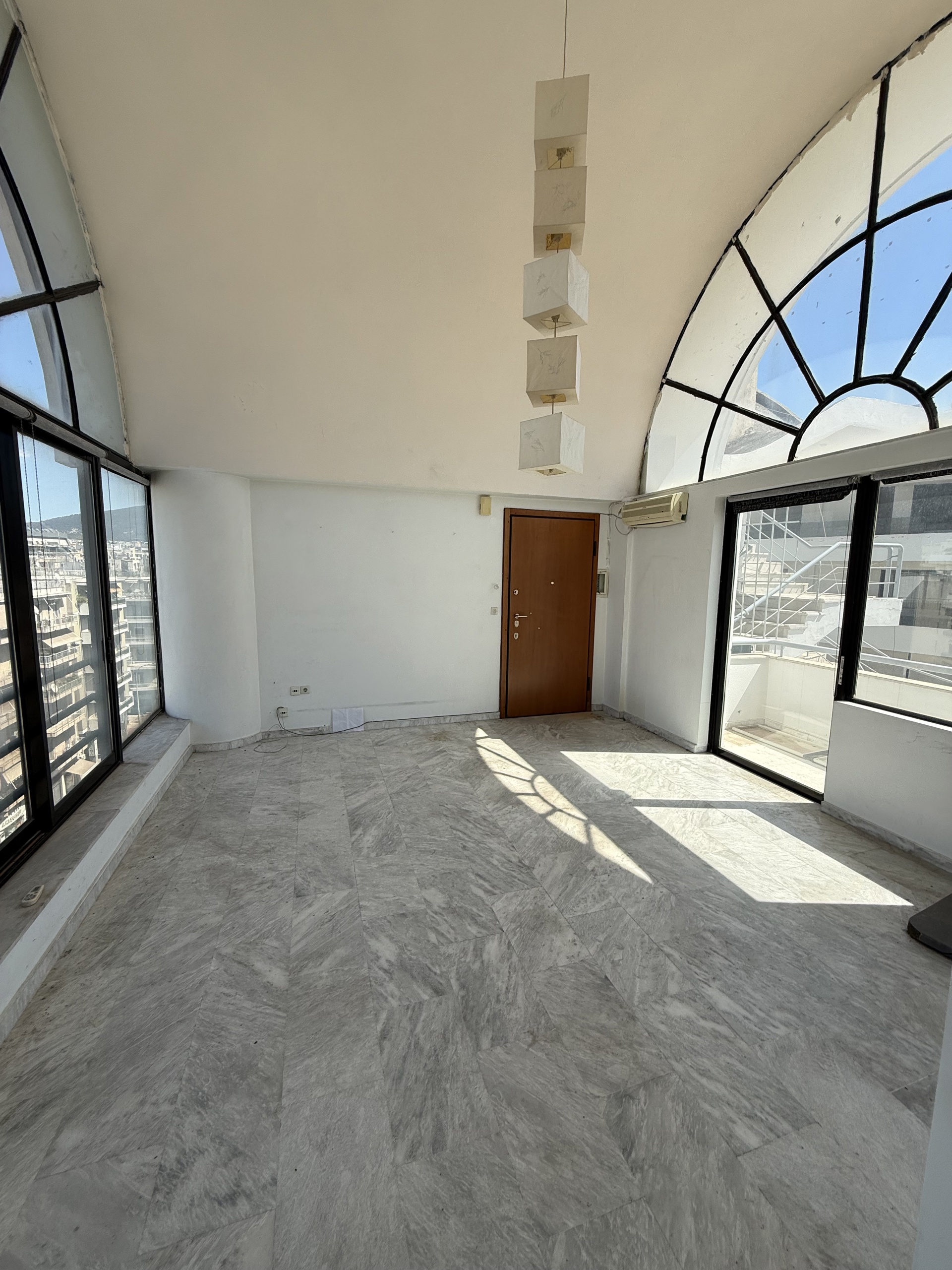 Gallery image 7