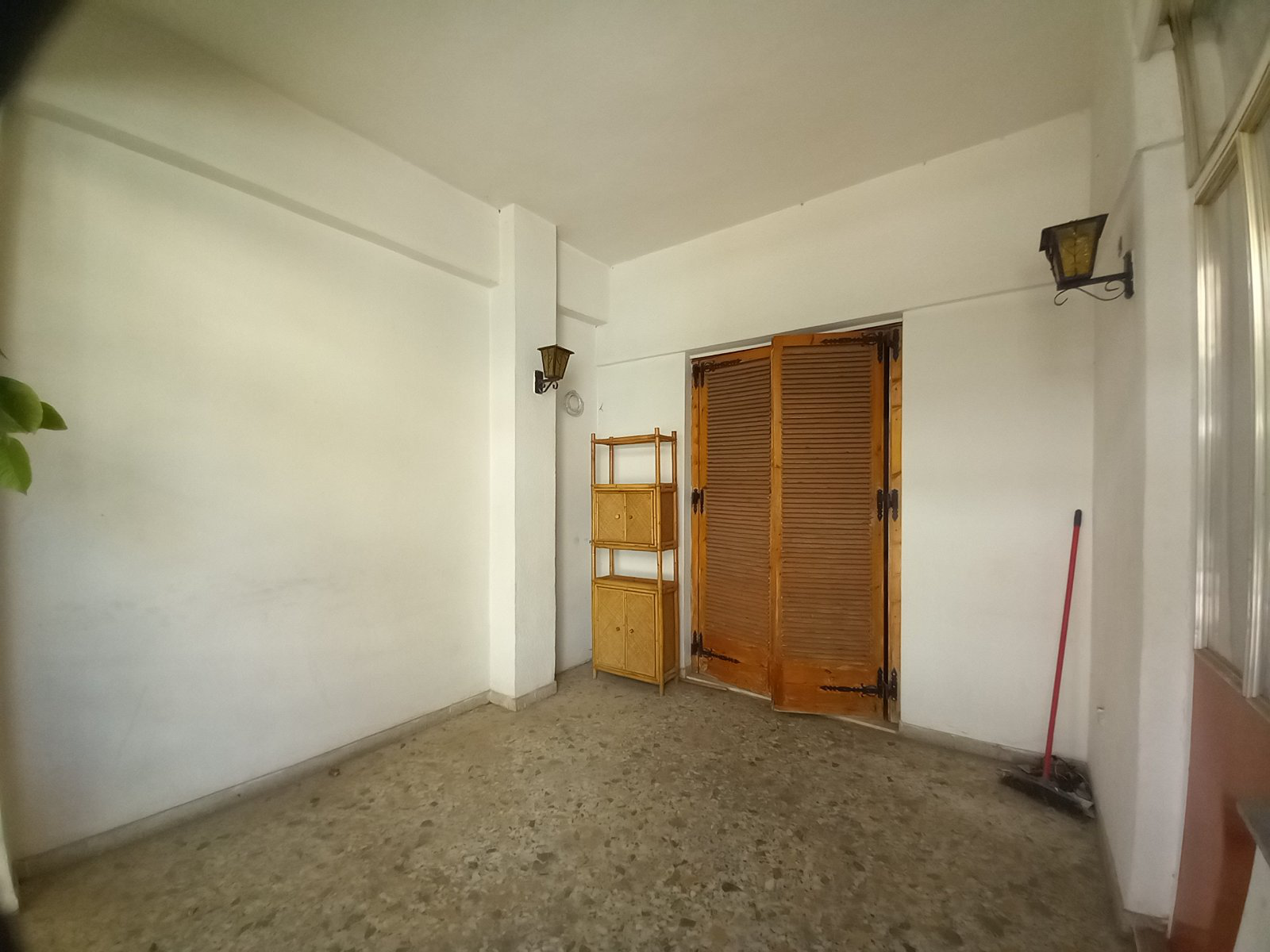 Gallery image 12