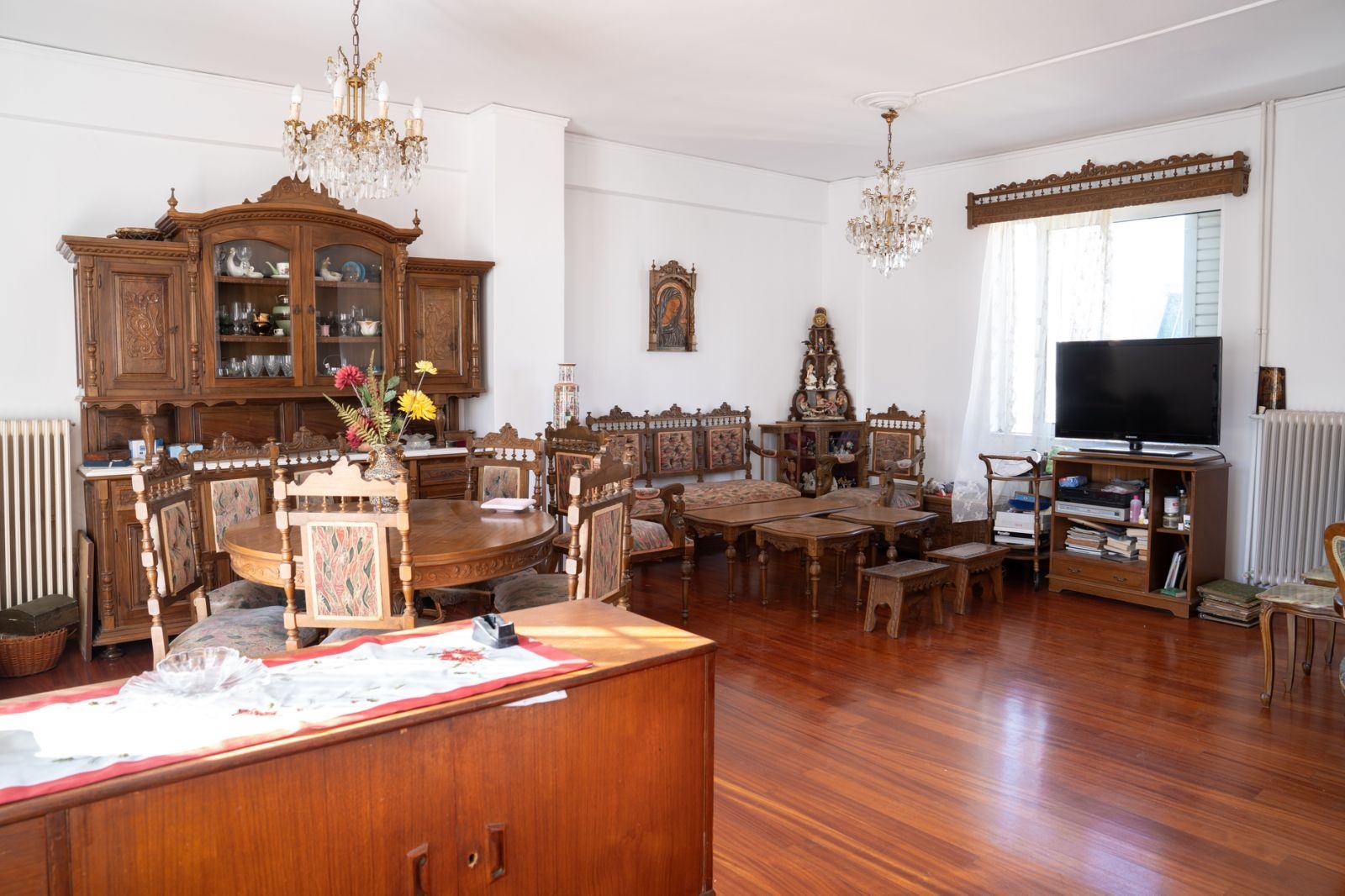 Gallery image 2