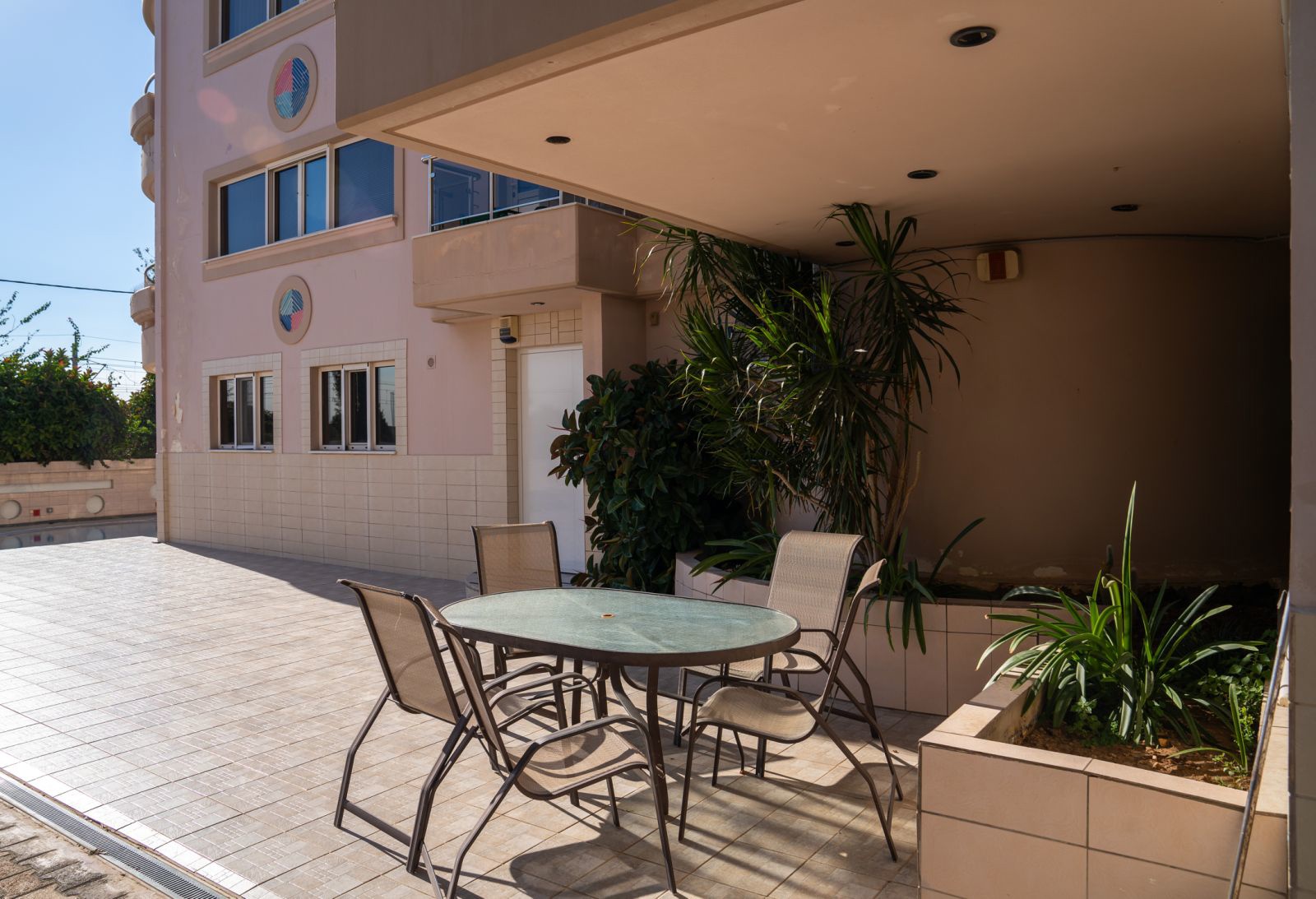 Gallery image 18