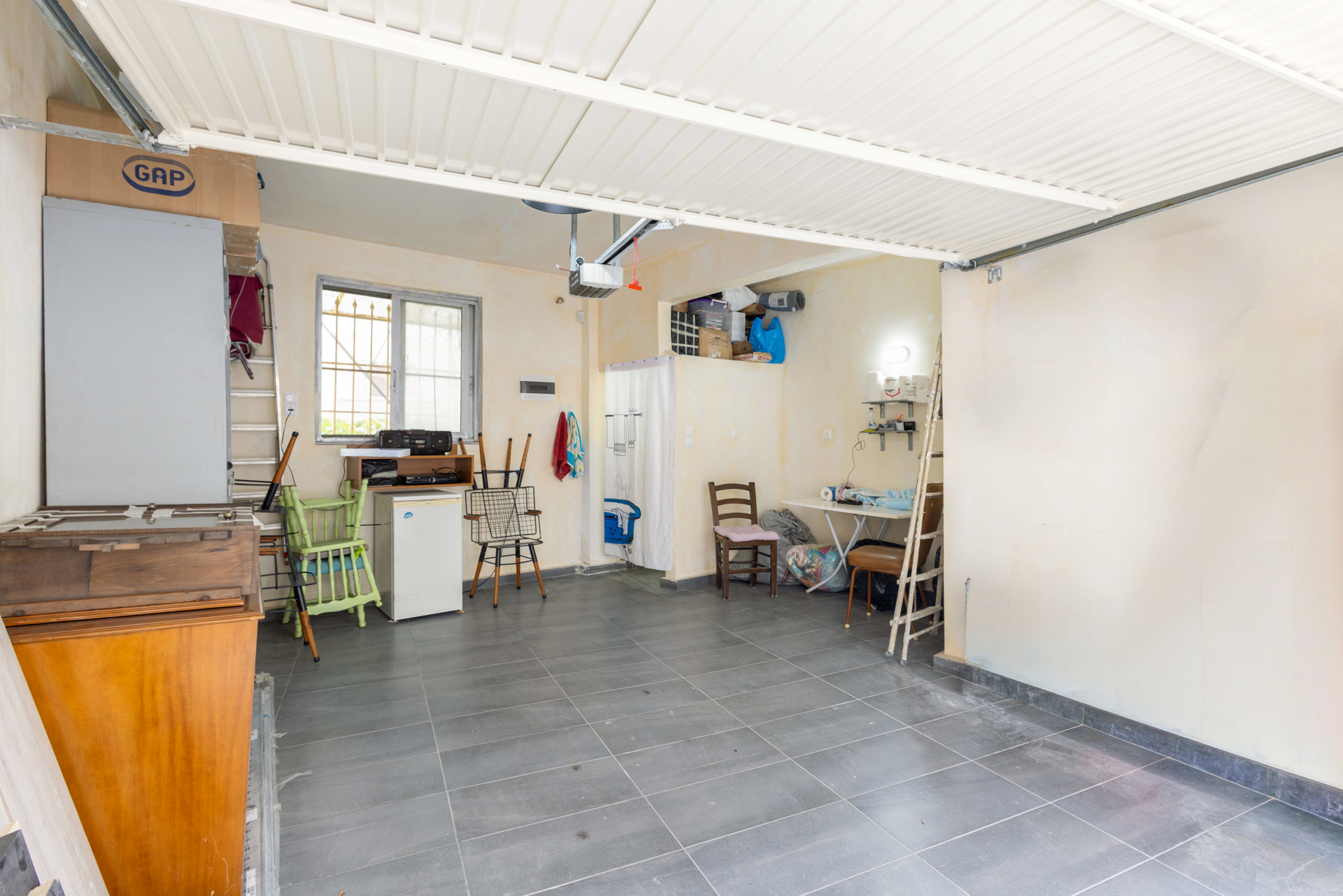 Gallery image 18