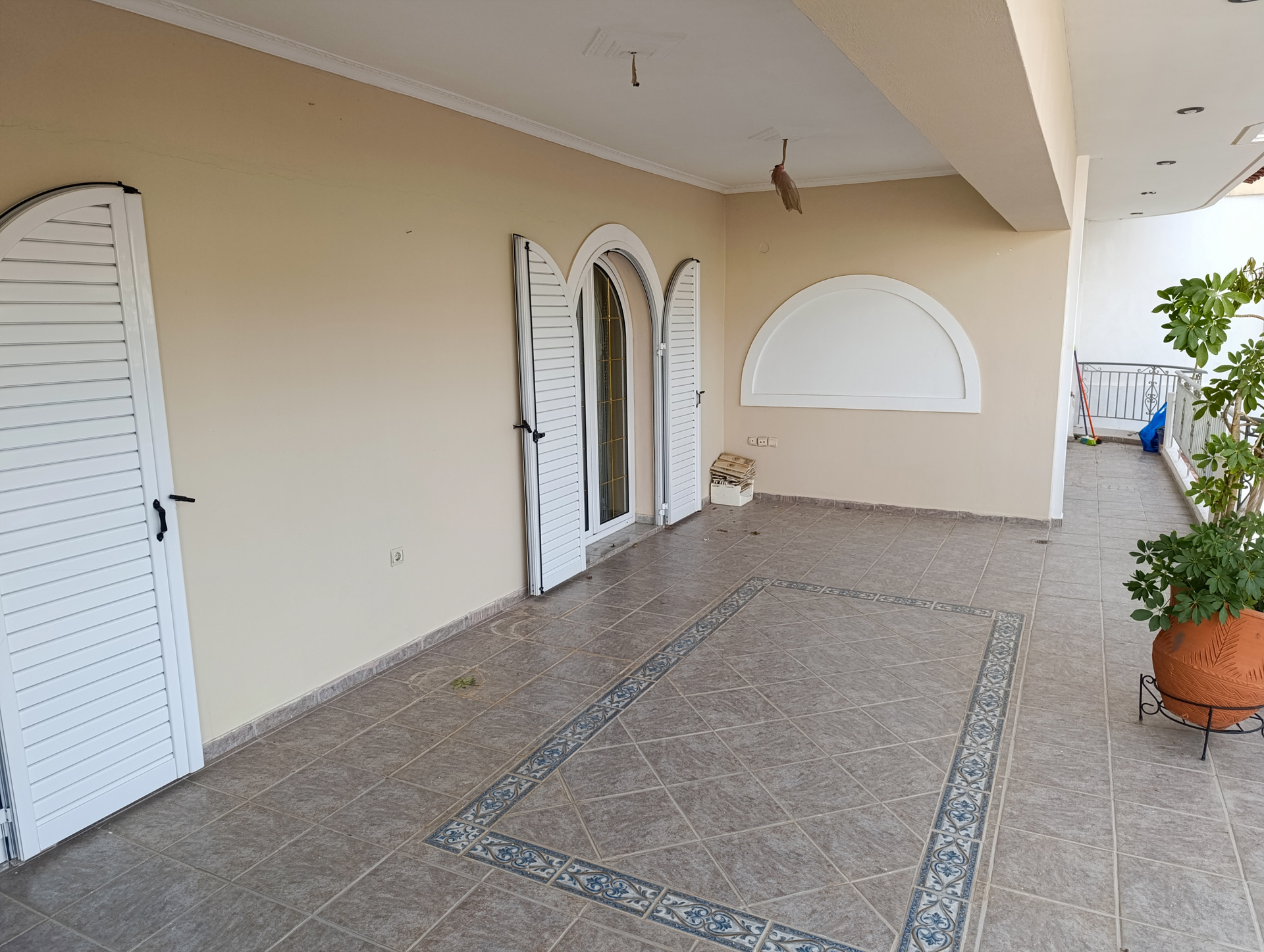 Gallery image 13
