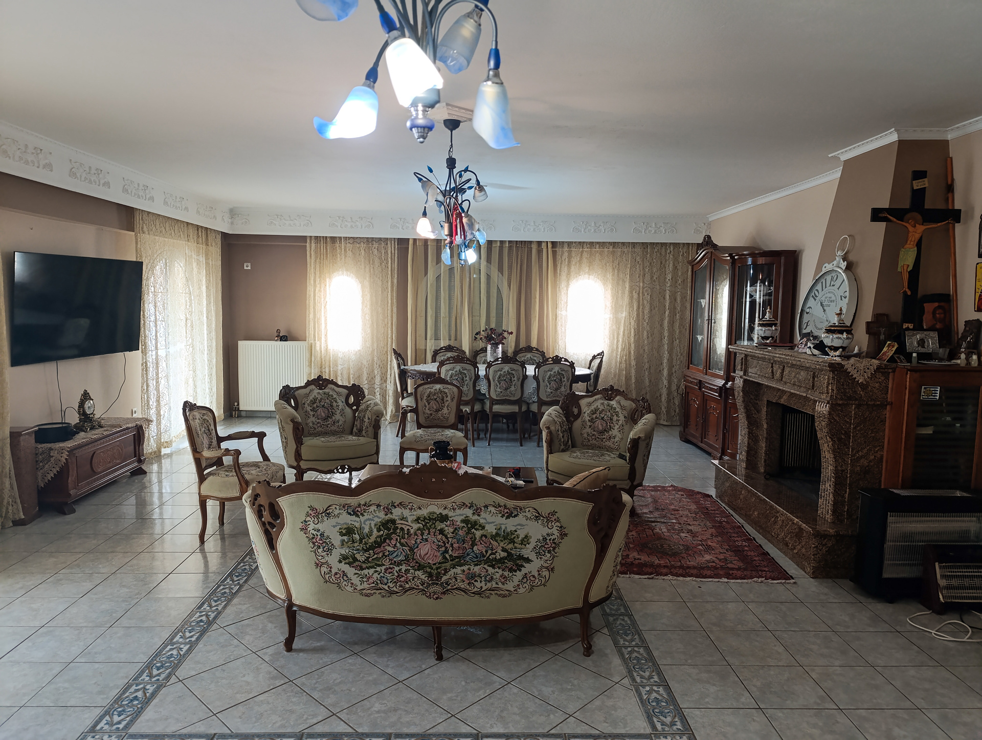 Gallery image 3