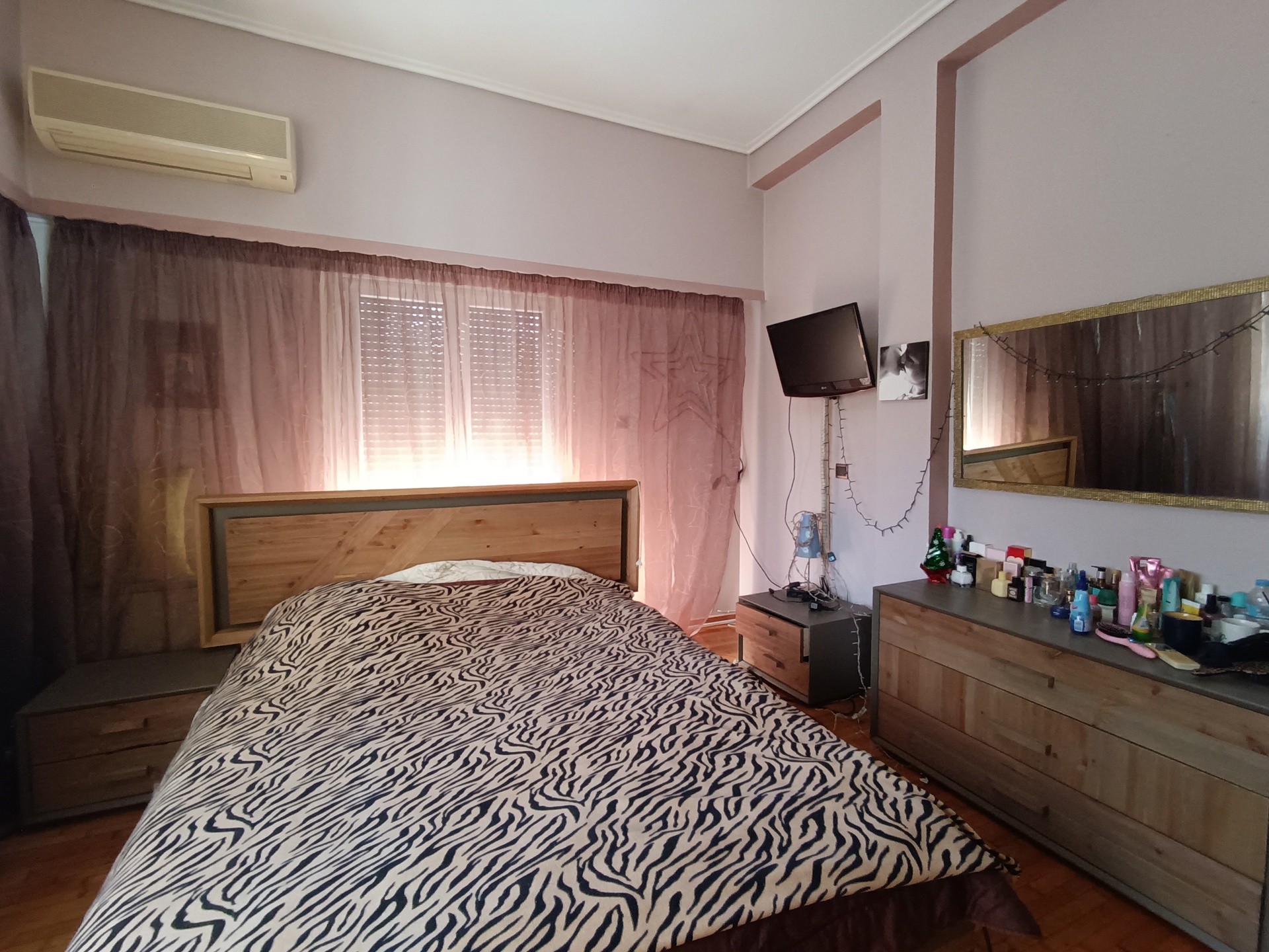 Gallery image 12