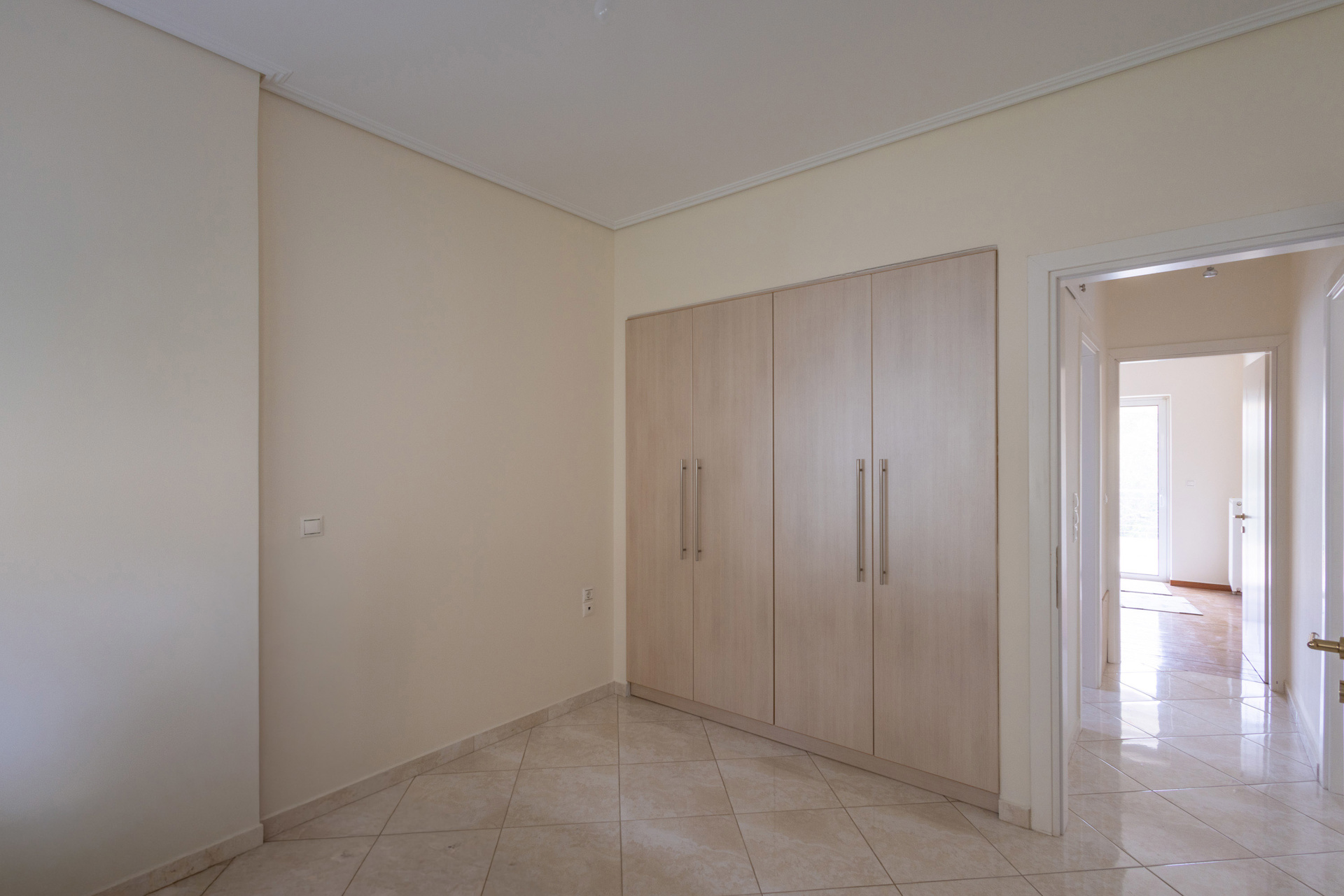 Gallery image 12