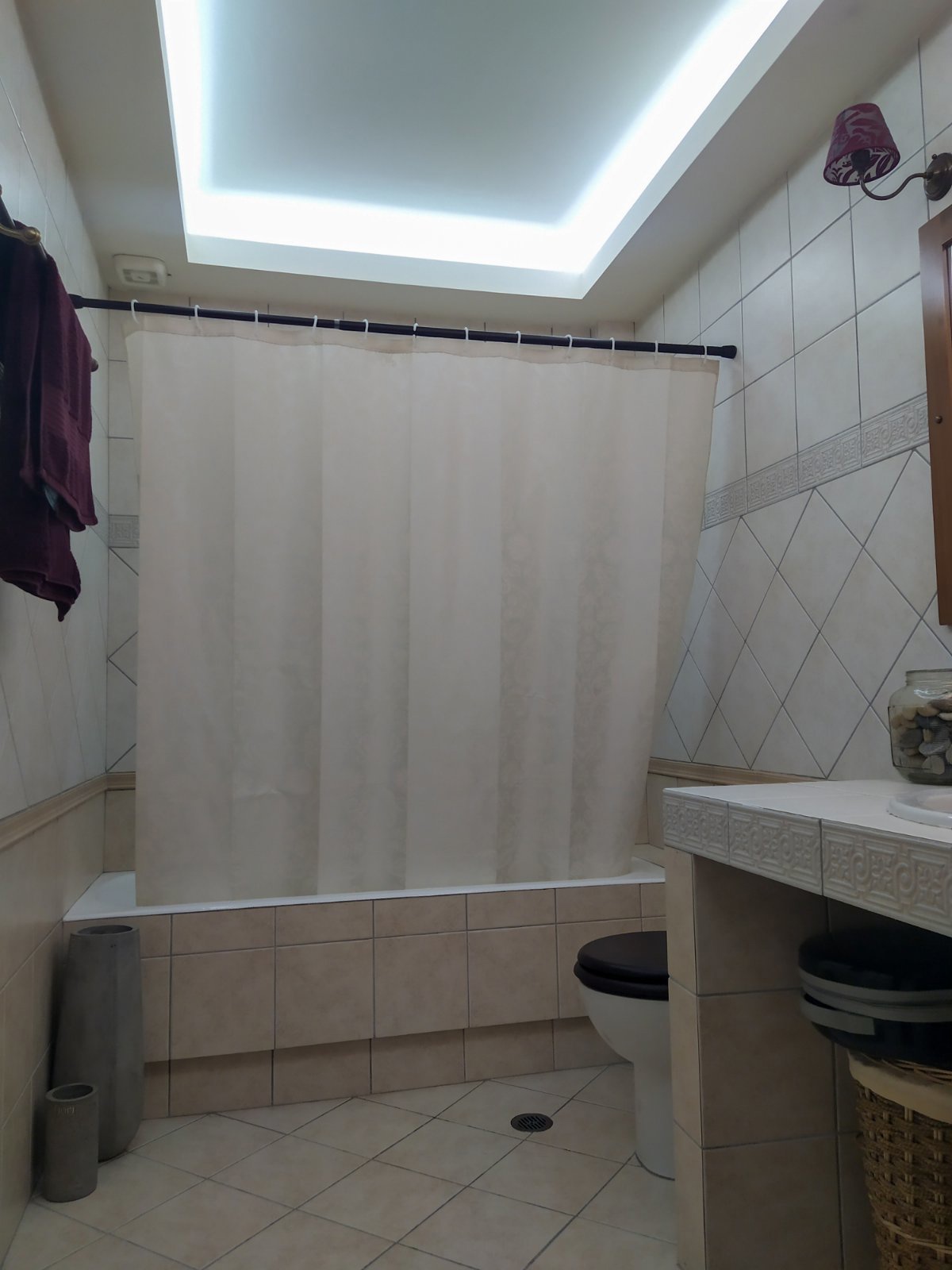 Gallery image 14