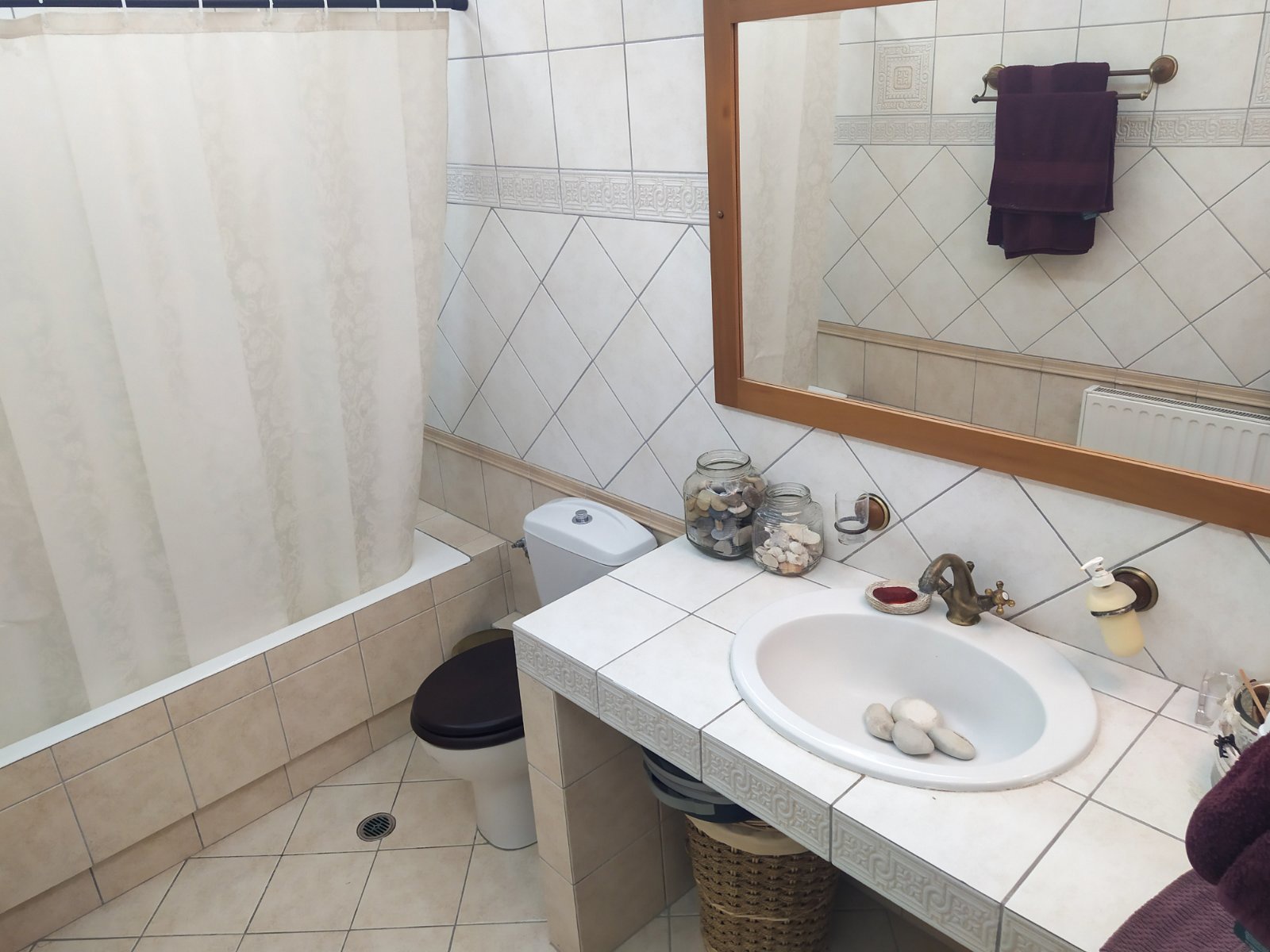 Gallery image 15