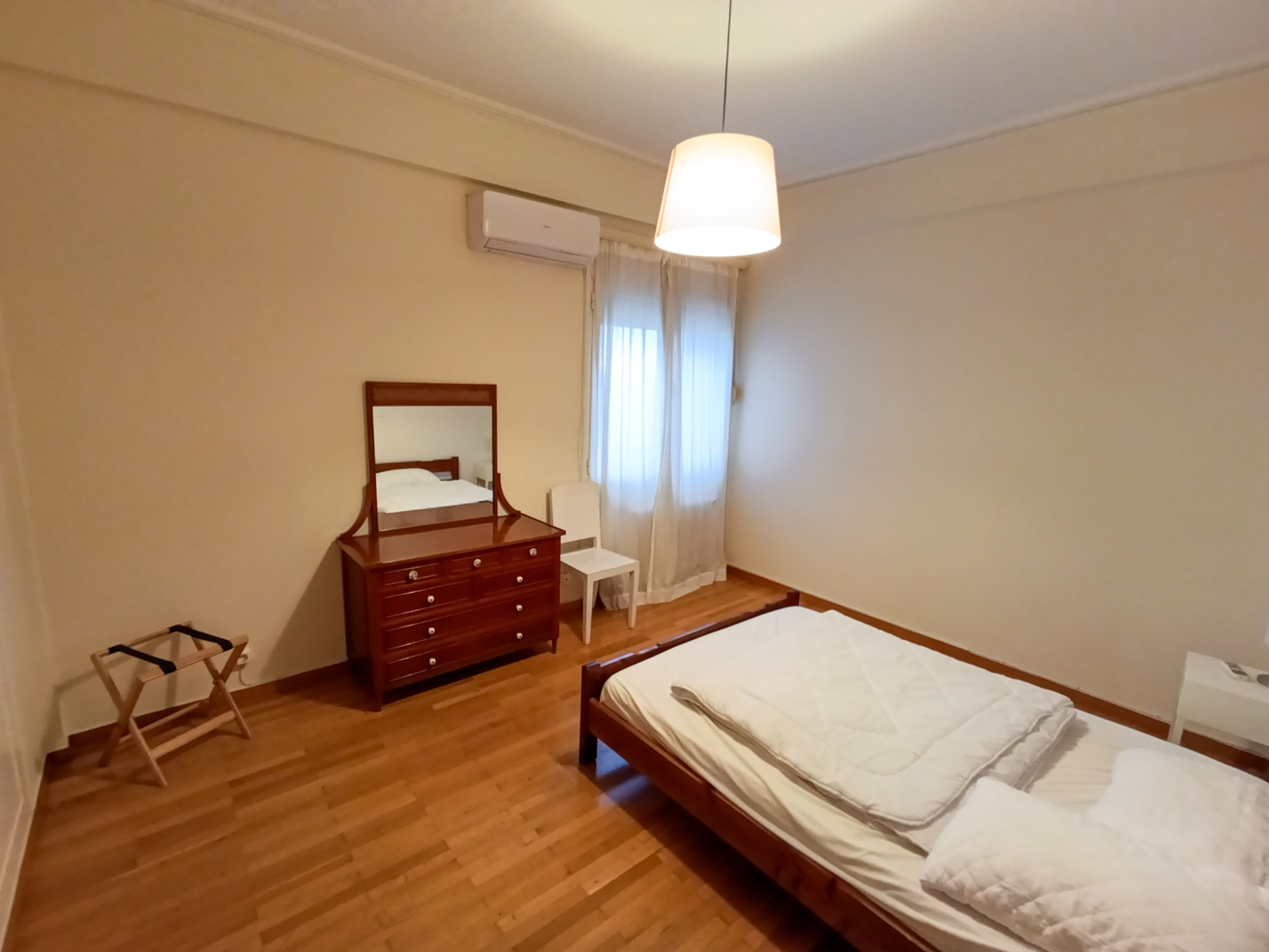 Gallery image 12