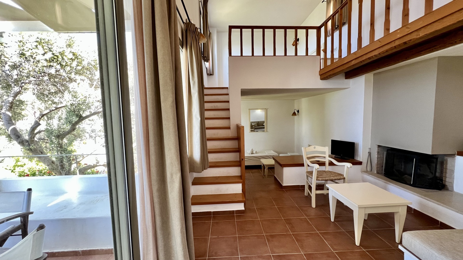 Gallery image 19