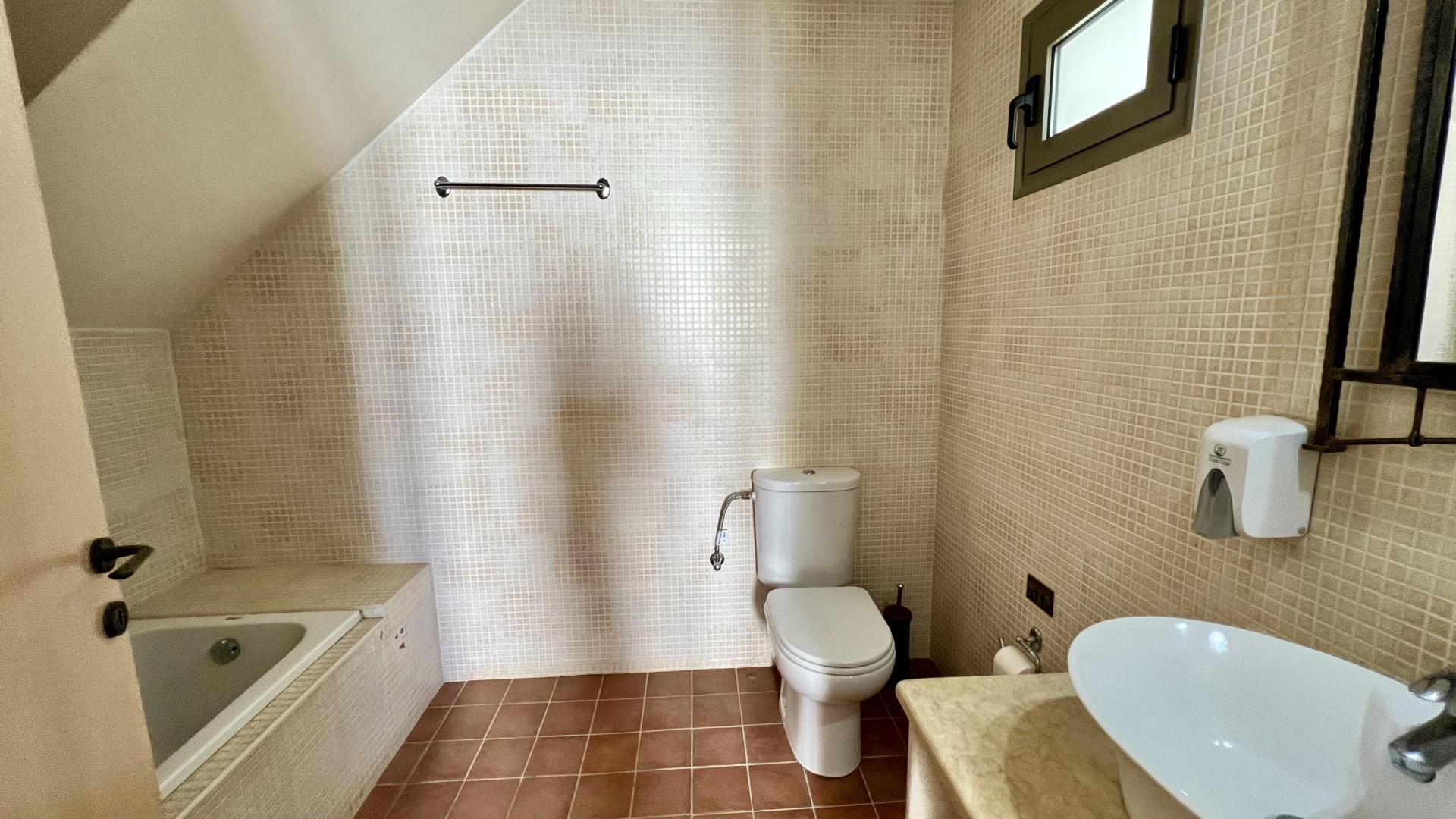Gallery image 11