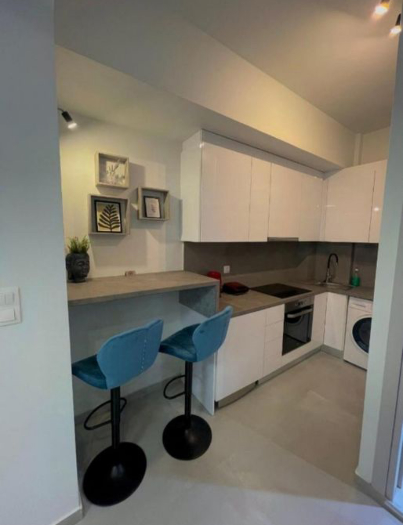 Gallery image 6