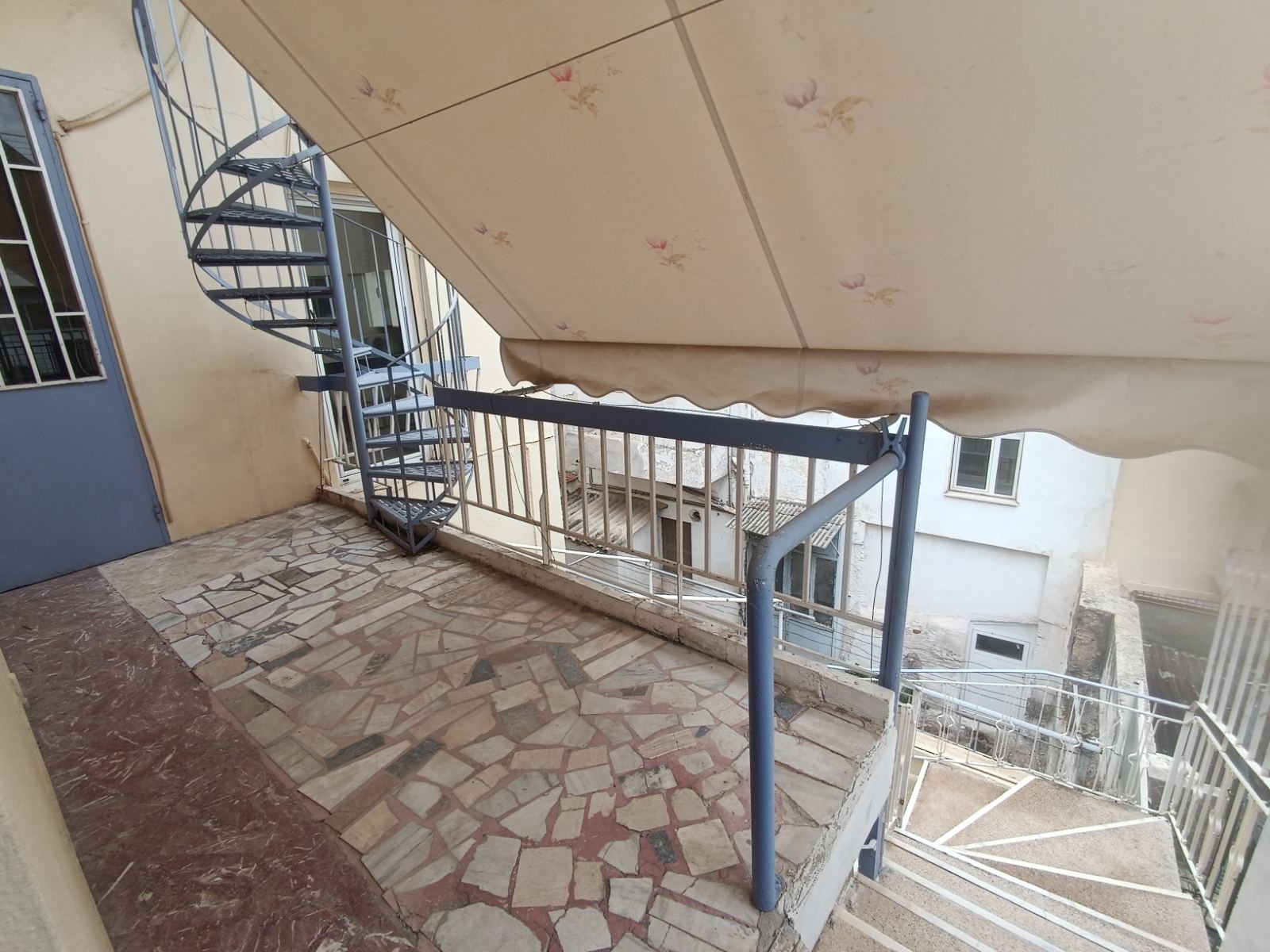 Gallery image 9
