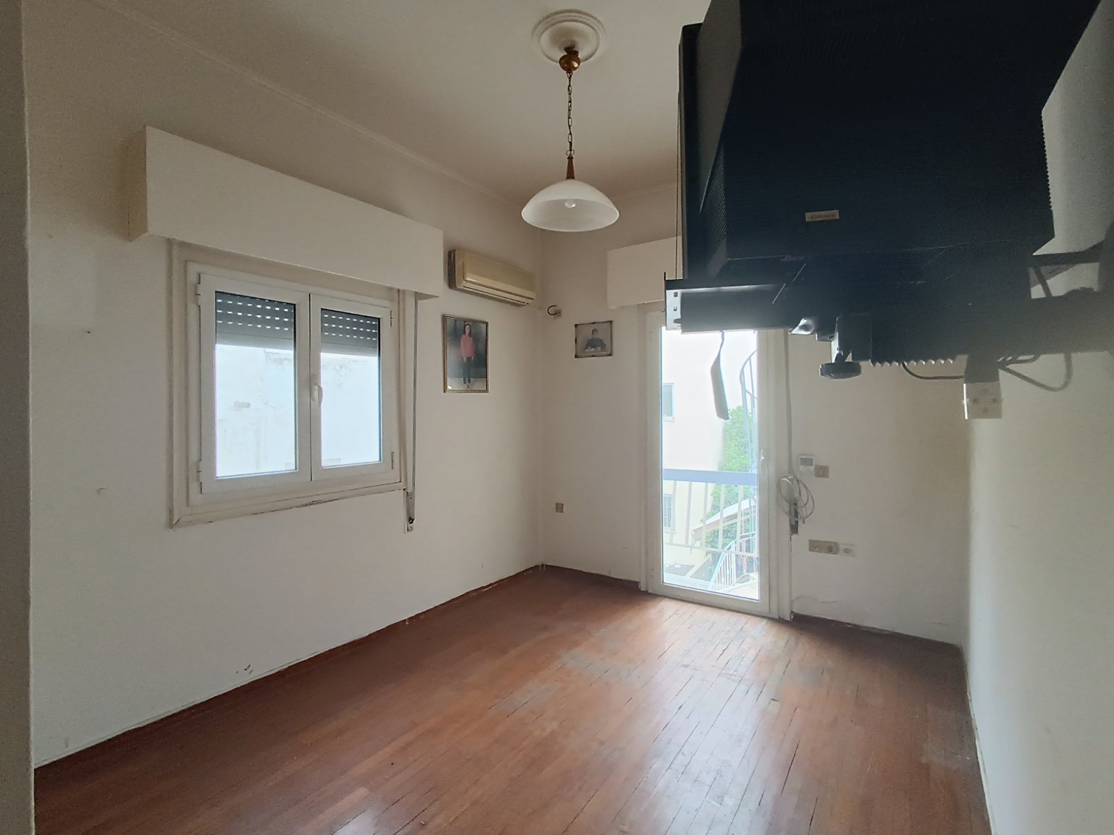 Gallery image 15