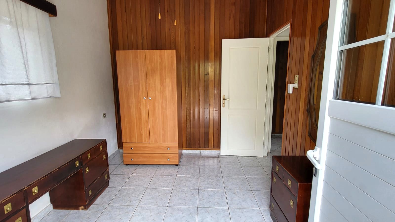 Gallery image 17