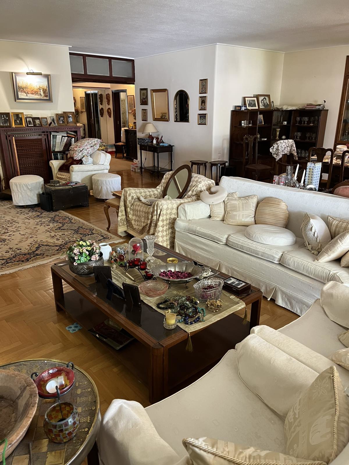 Gallery image 7