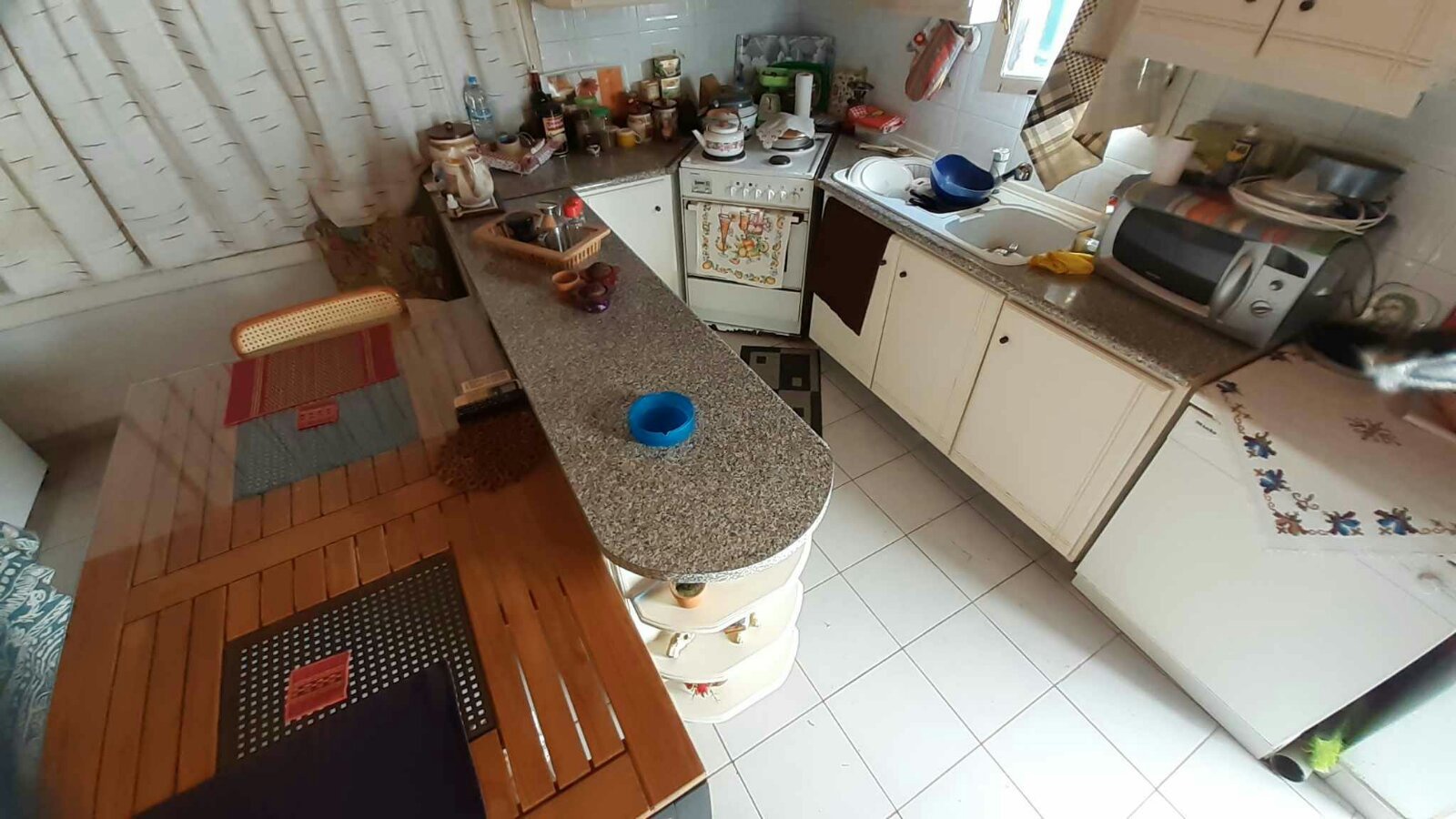 Gallery image 16