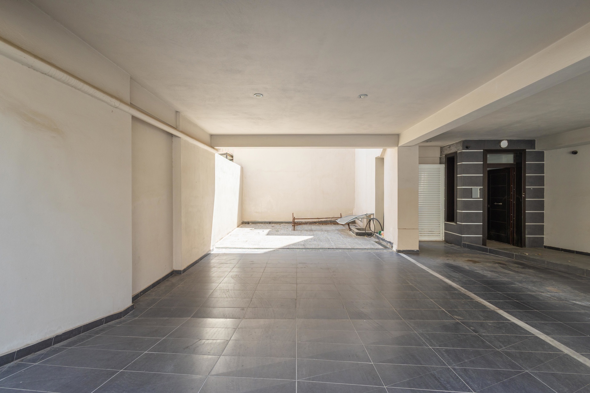 Gallery image 9