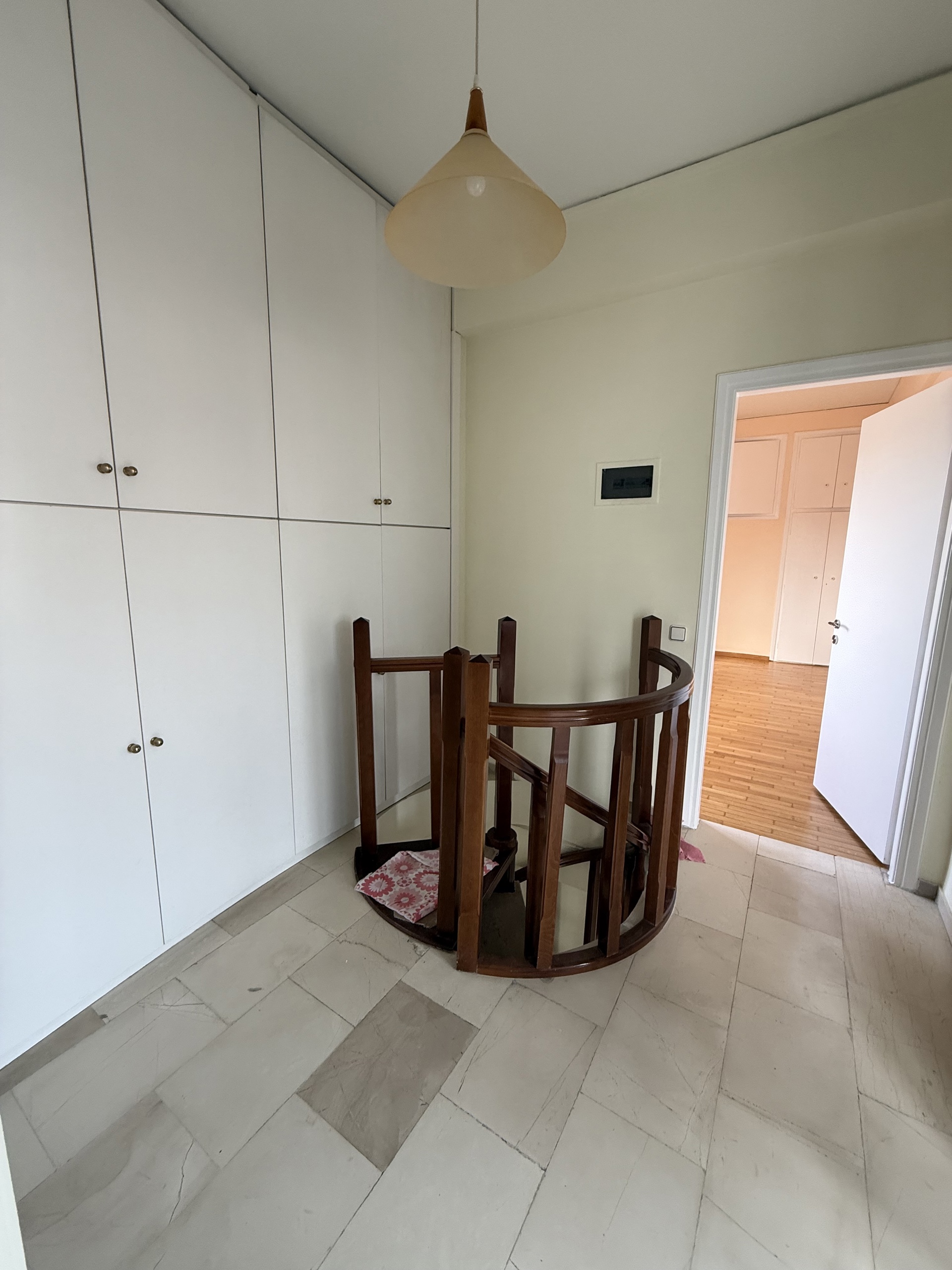 Gallery image 10