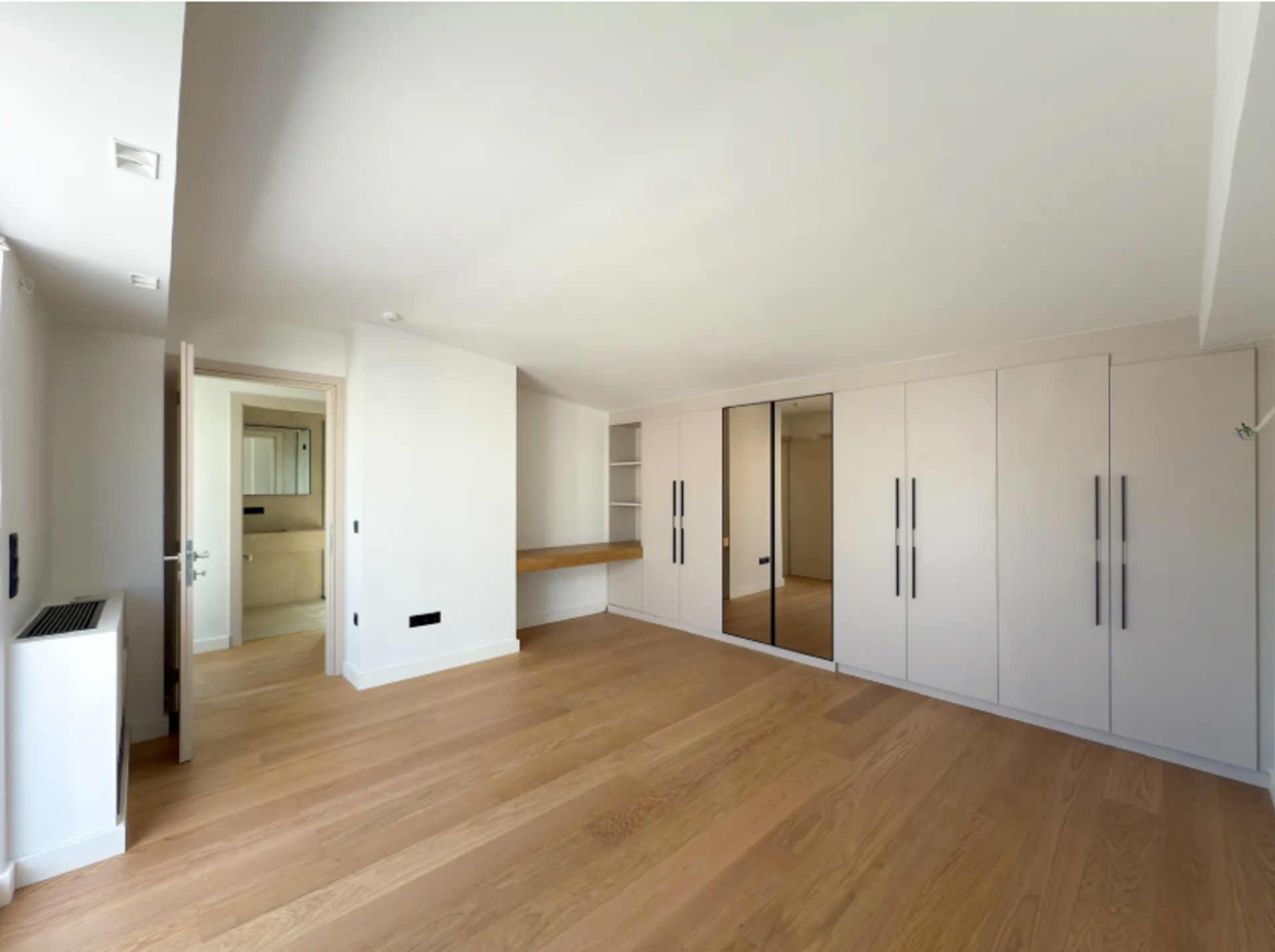 Gallery image 11