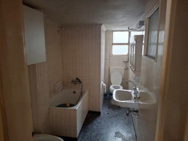 Gallery image 14