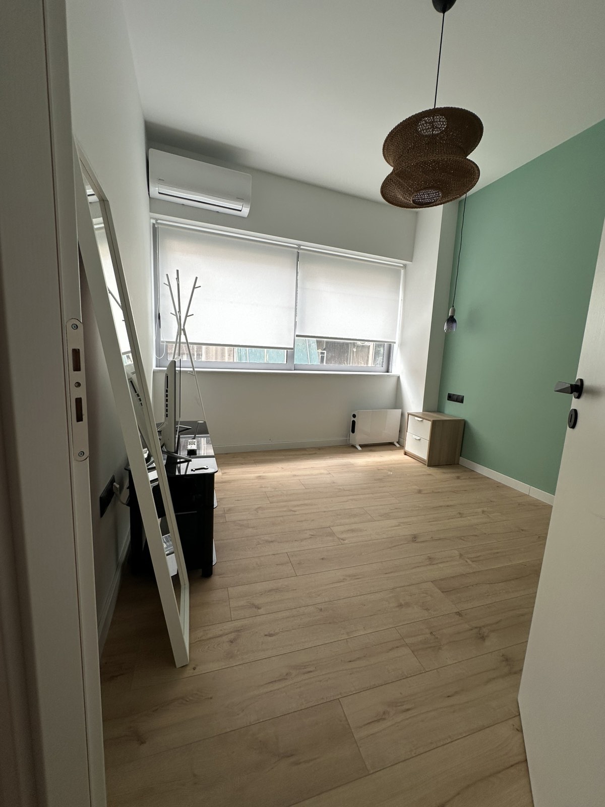 Gallery image 13