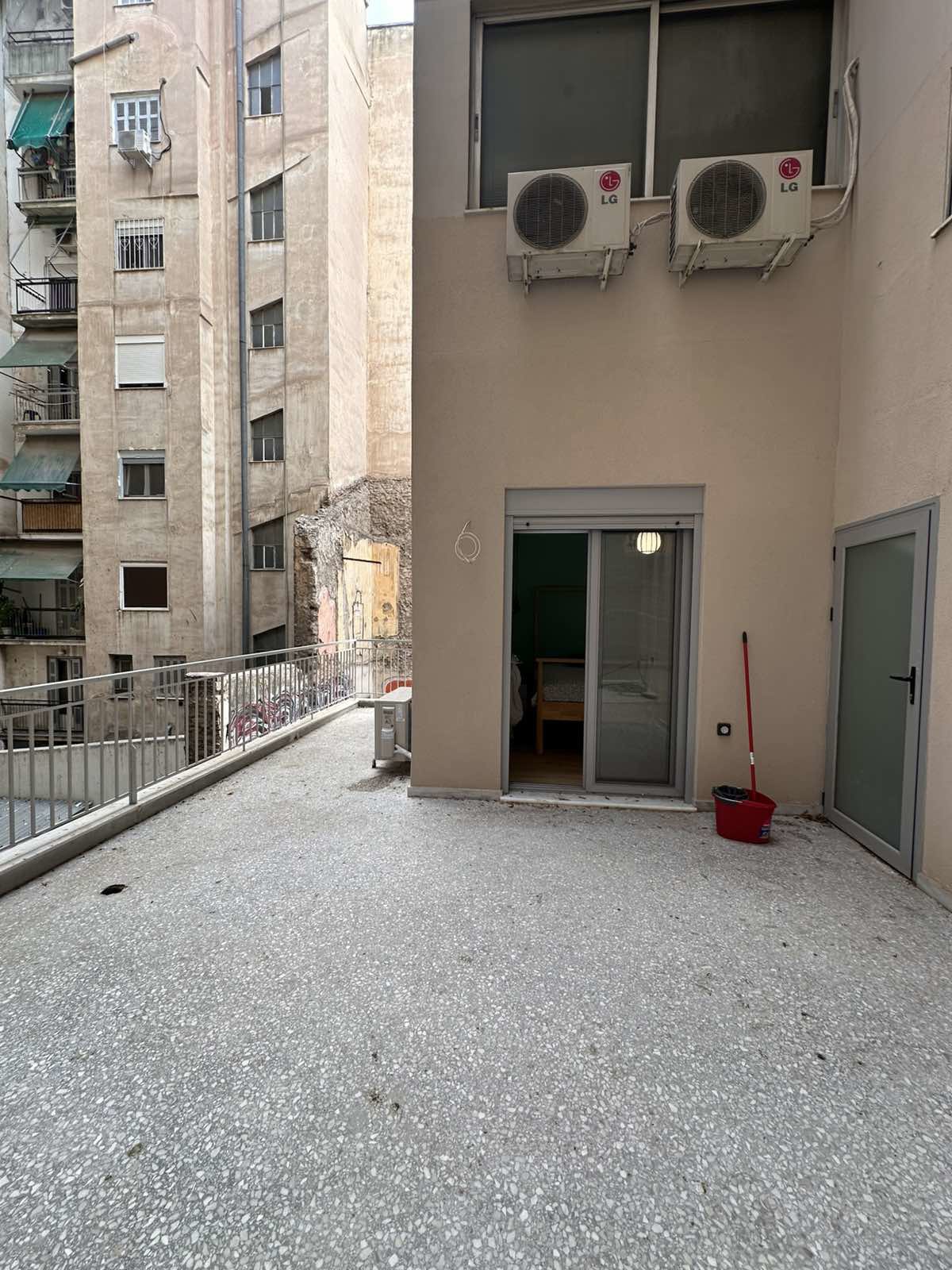 Gallery image 17