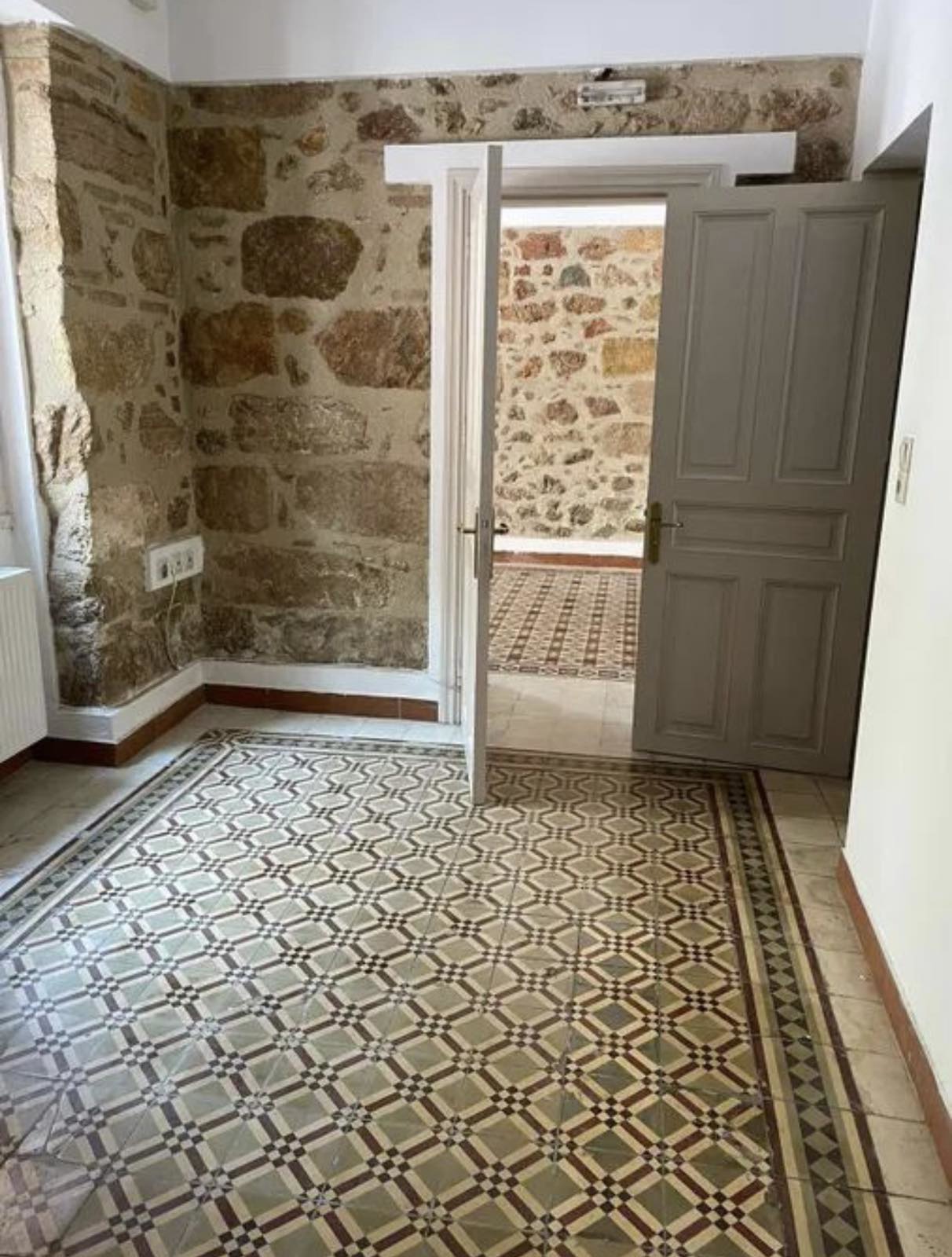 Gallery image 6