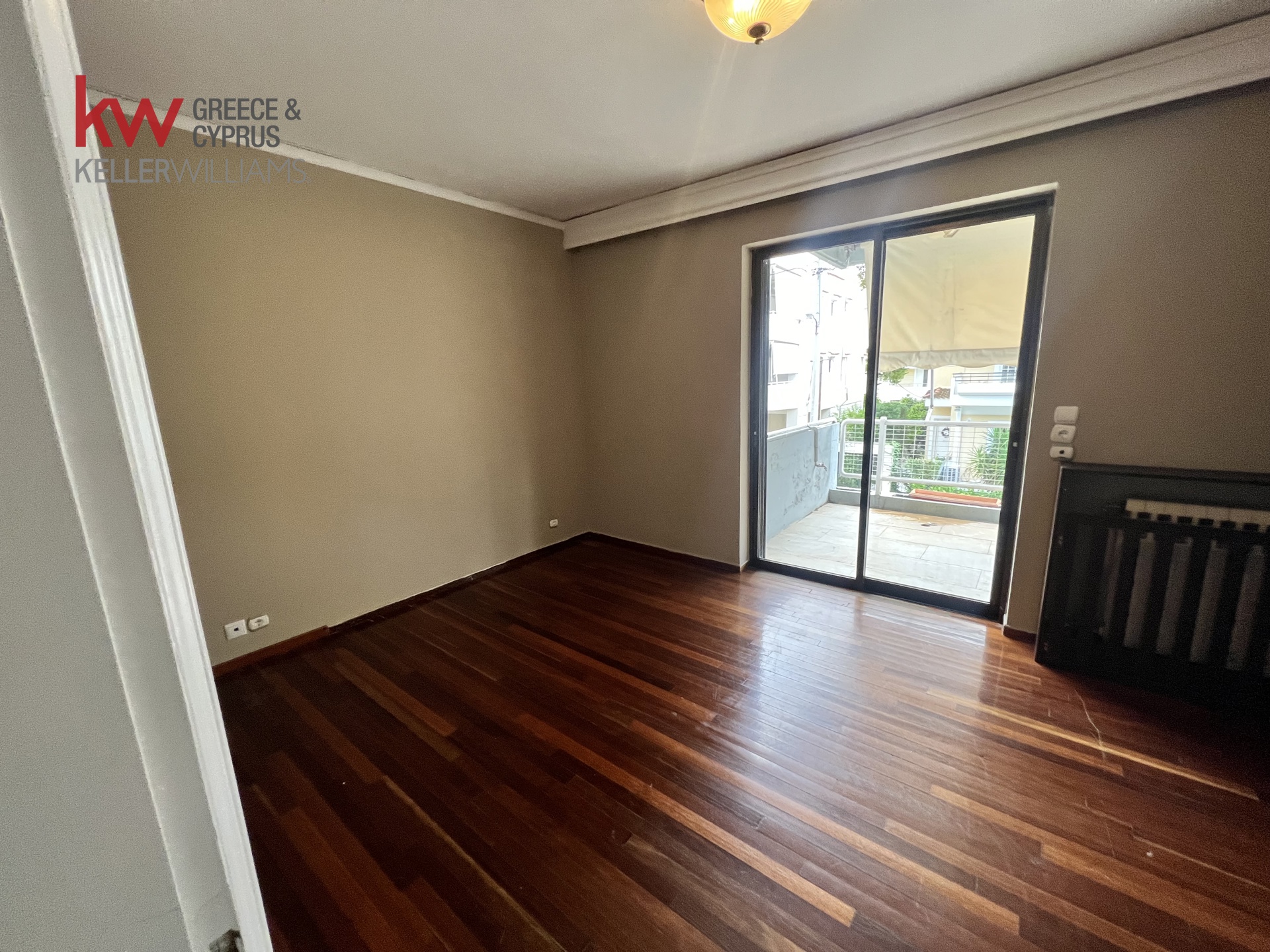 Gallery image 11