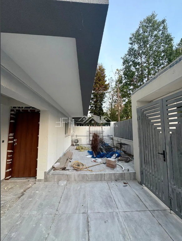 Gallery image 7