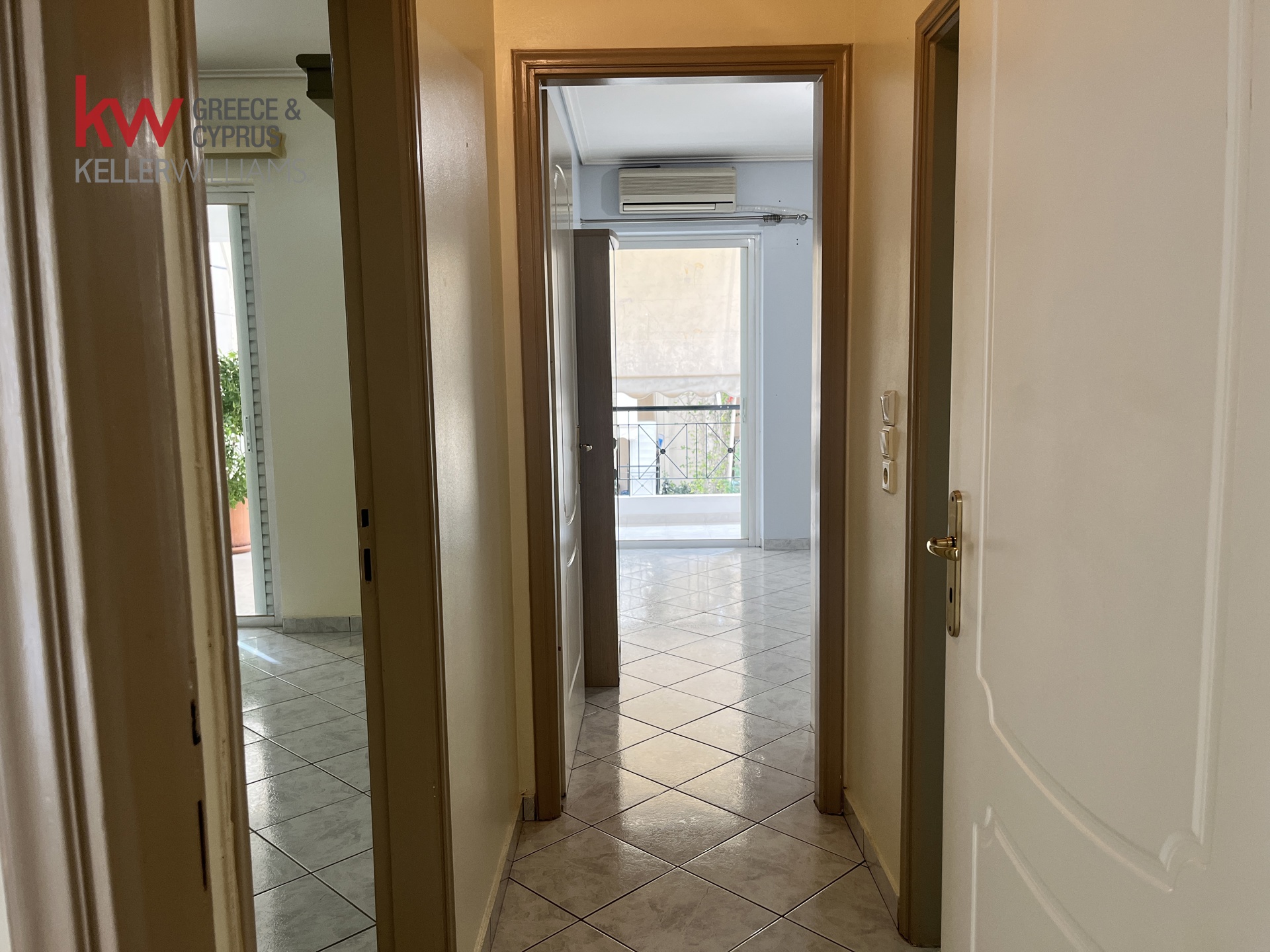 Gallery image 12