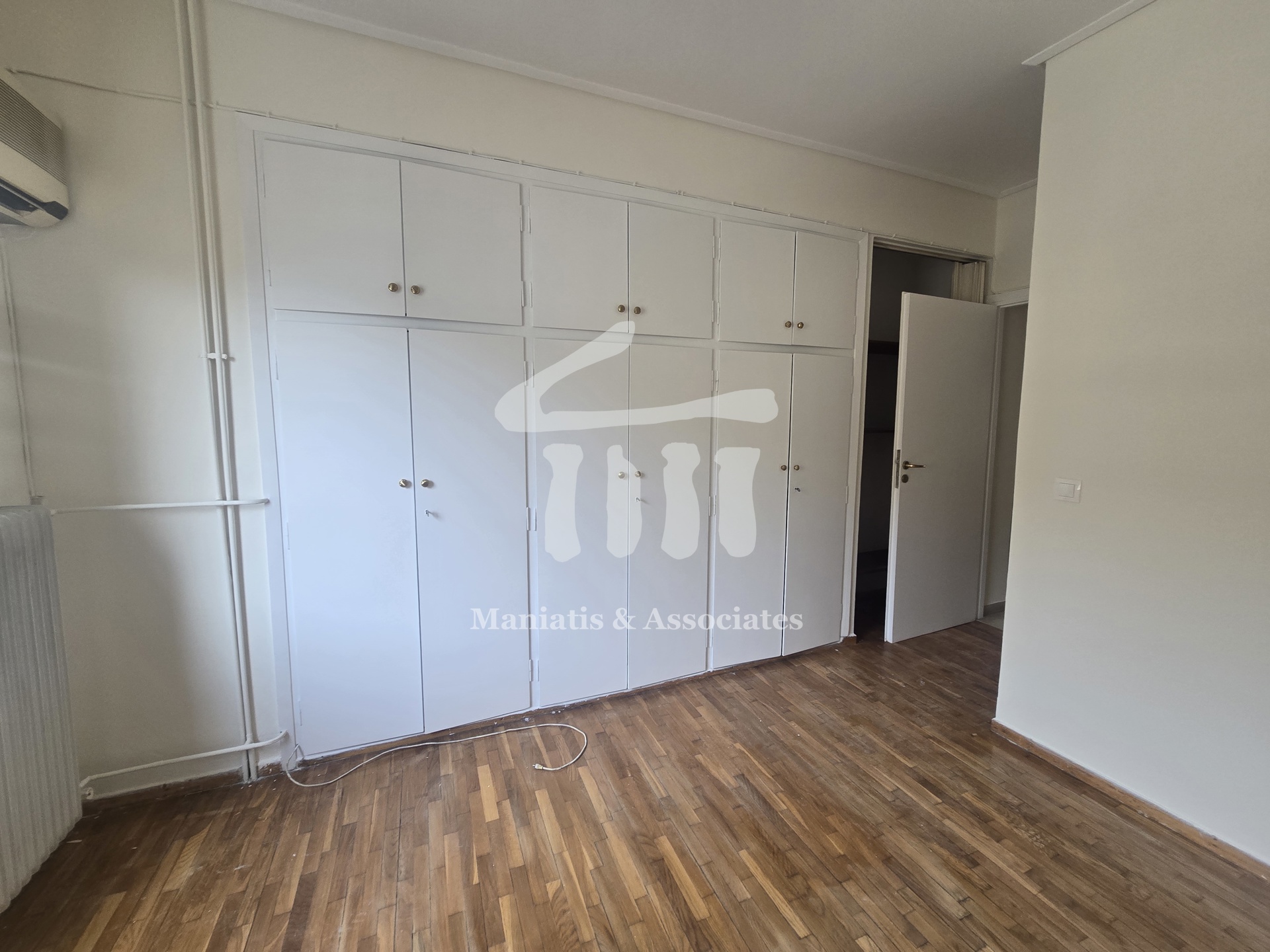 Gallery image 16