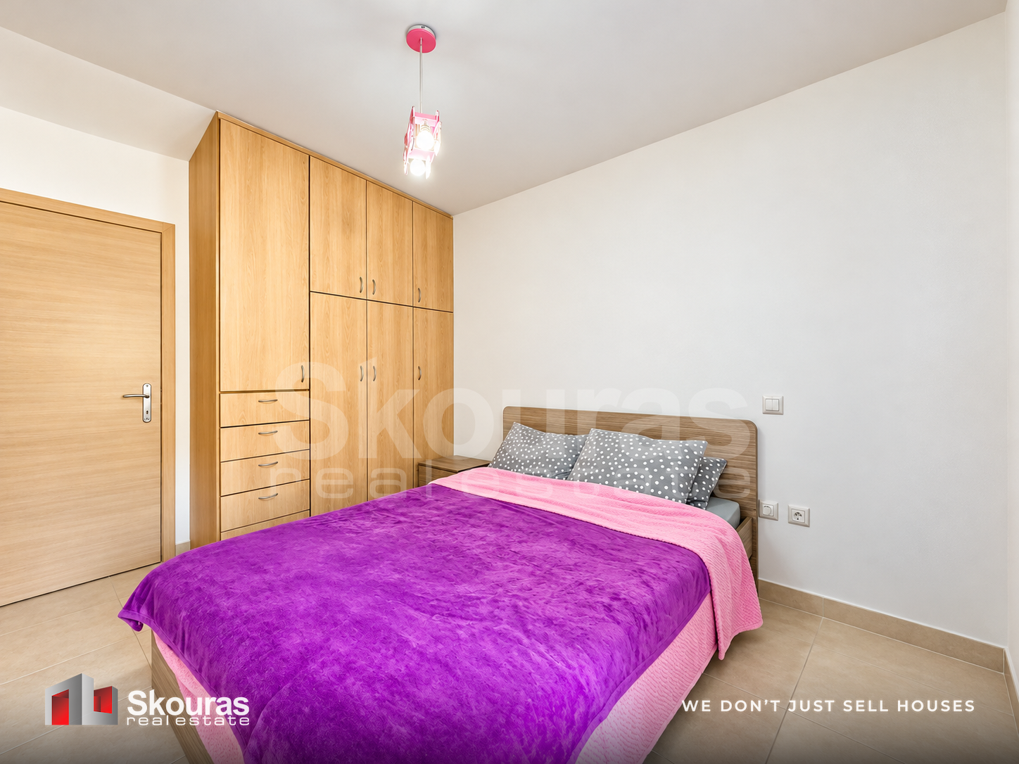 Gallery image 12