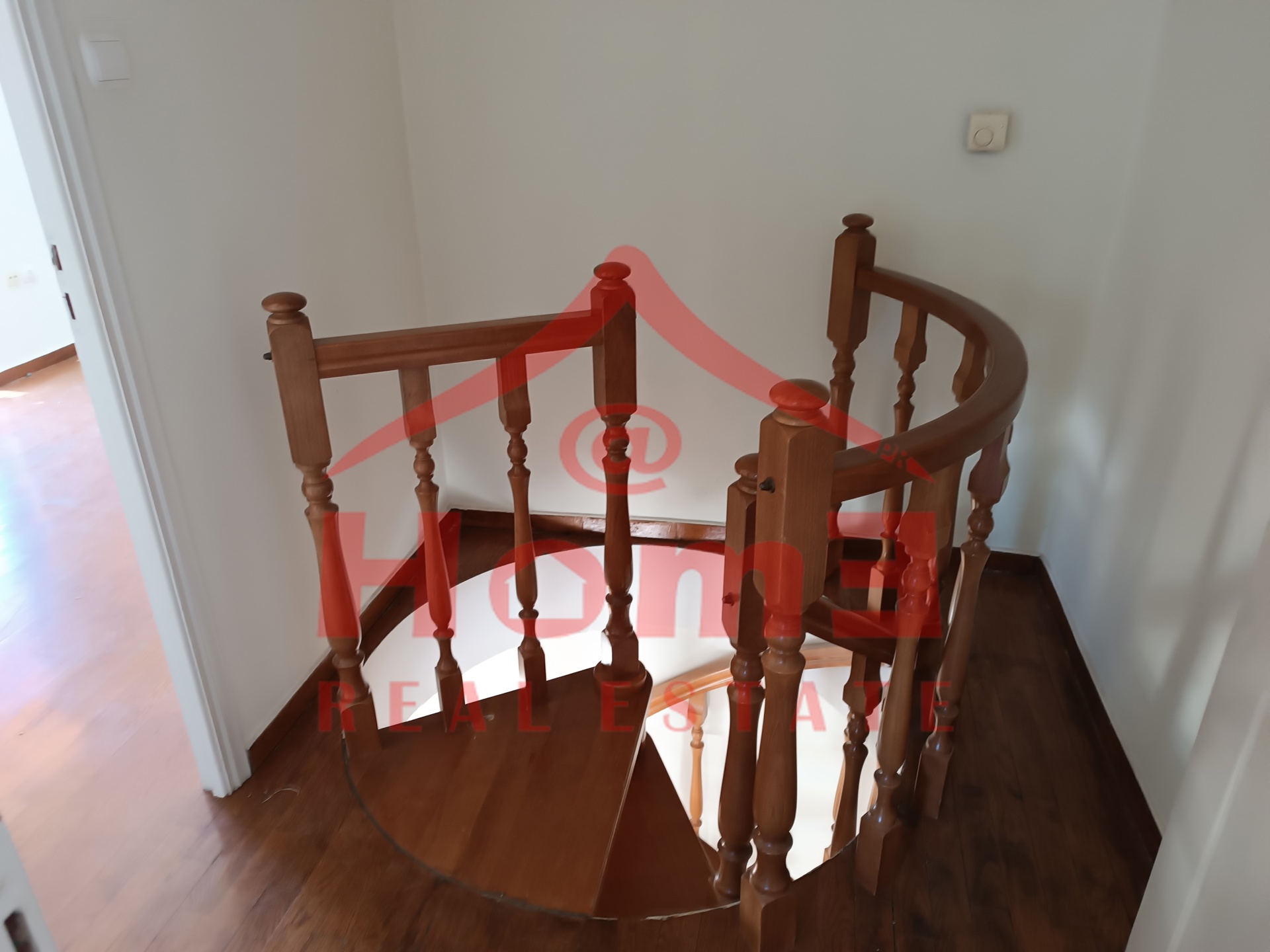 Gallery image 11