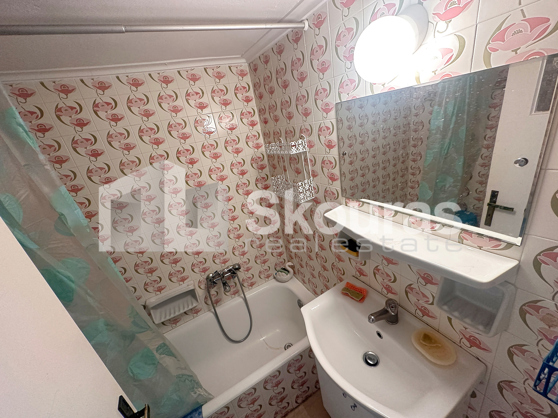 Gallery image 7