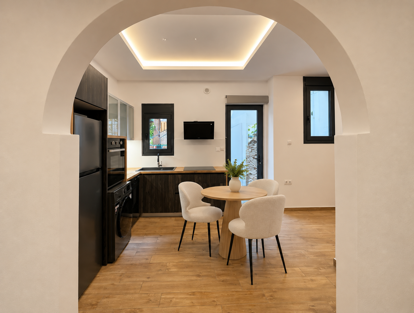 Gallery image 9